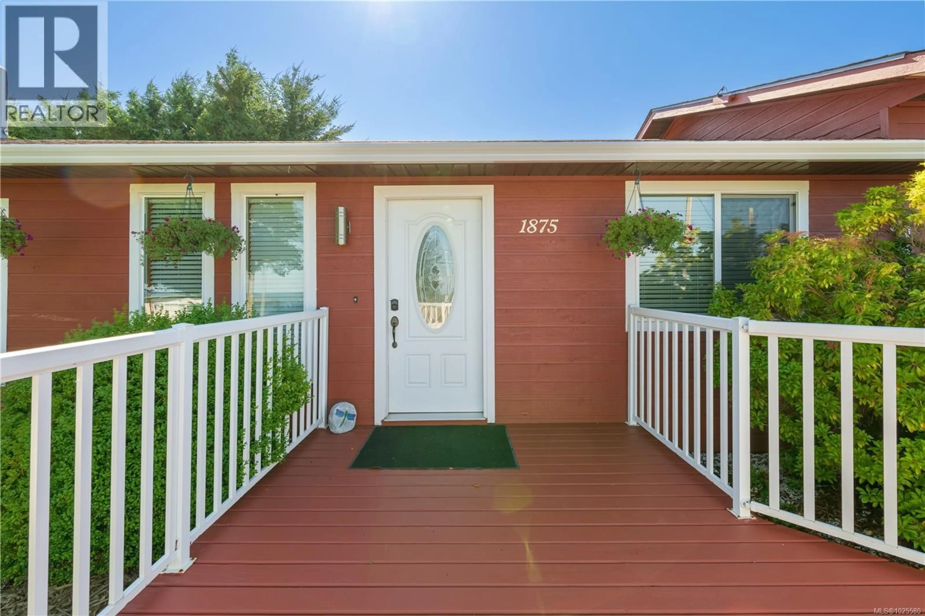 Unknown for 1875 BROUGHTON BOULEVARD, Port McNeill British Columbia V0N2R0