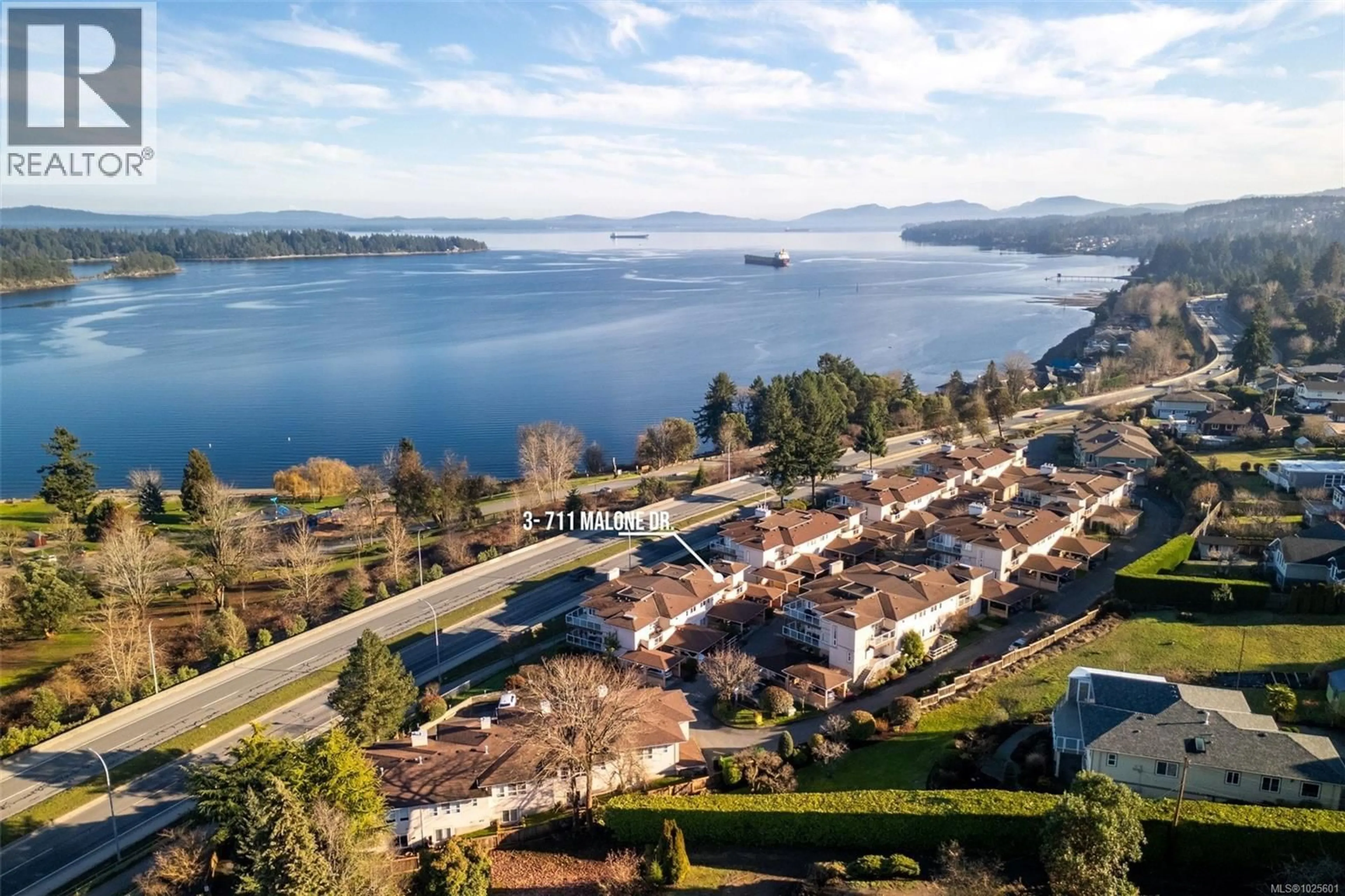A pic from outside/outdoor area/front of a property/back of a property/a pic from drone, water/lake/river/ocean view for 12 - 100 GIFFORD ROAD, Ladysmith British Columbia V9G1A8
