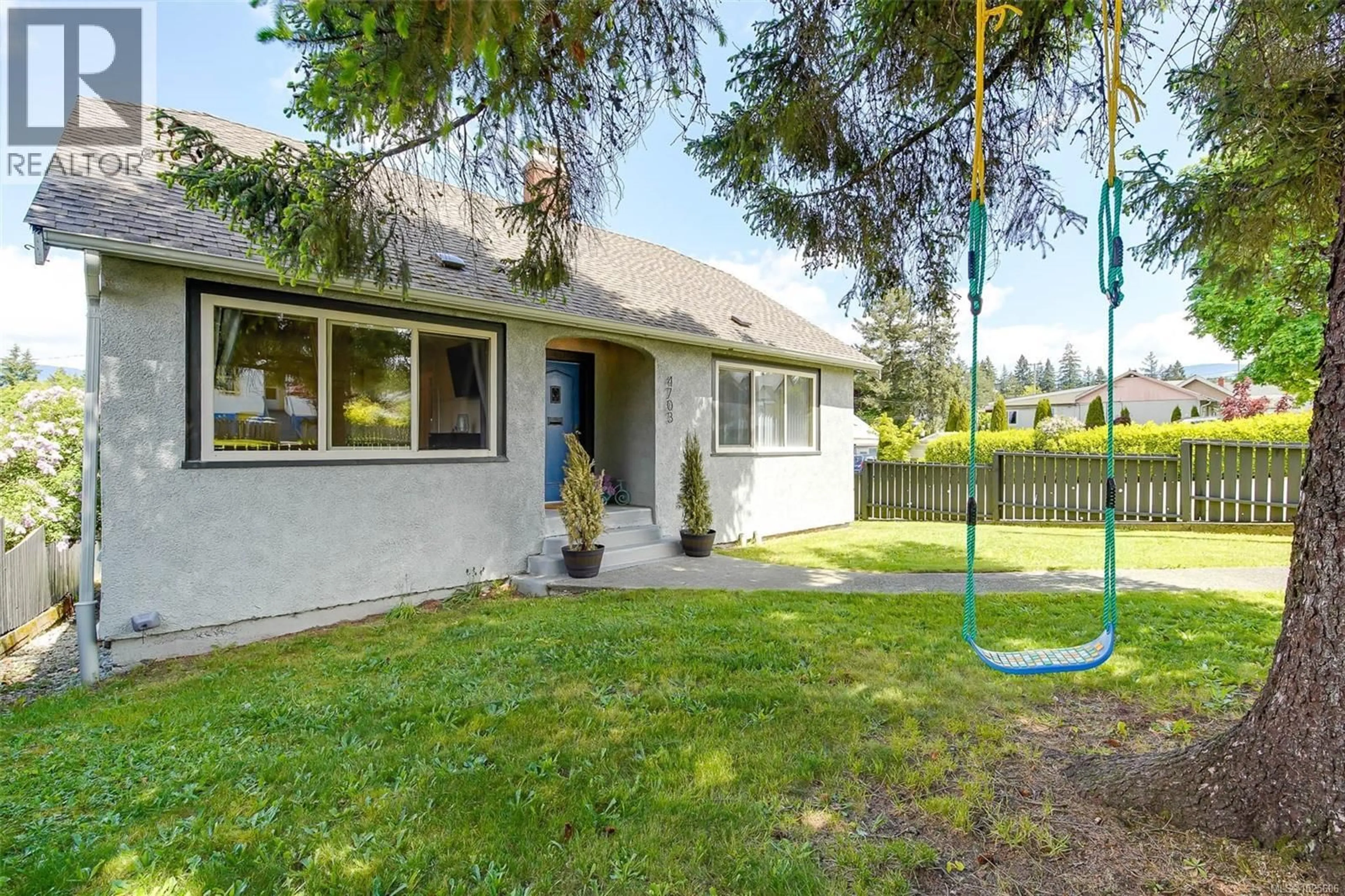 Patio, street for 4703 STRATHERN STREET, Port Alberni British Columbia V9Y3E8