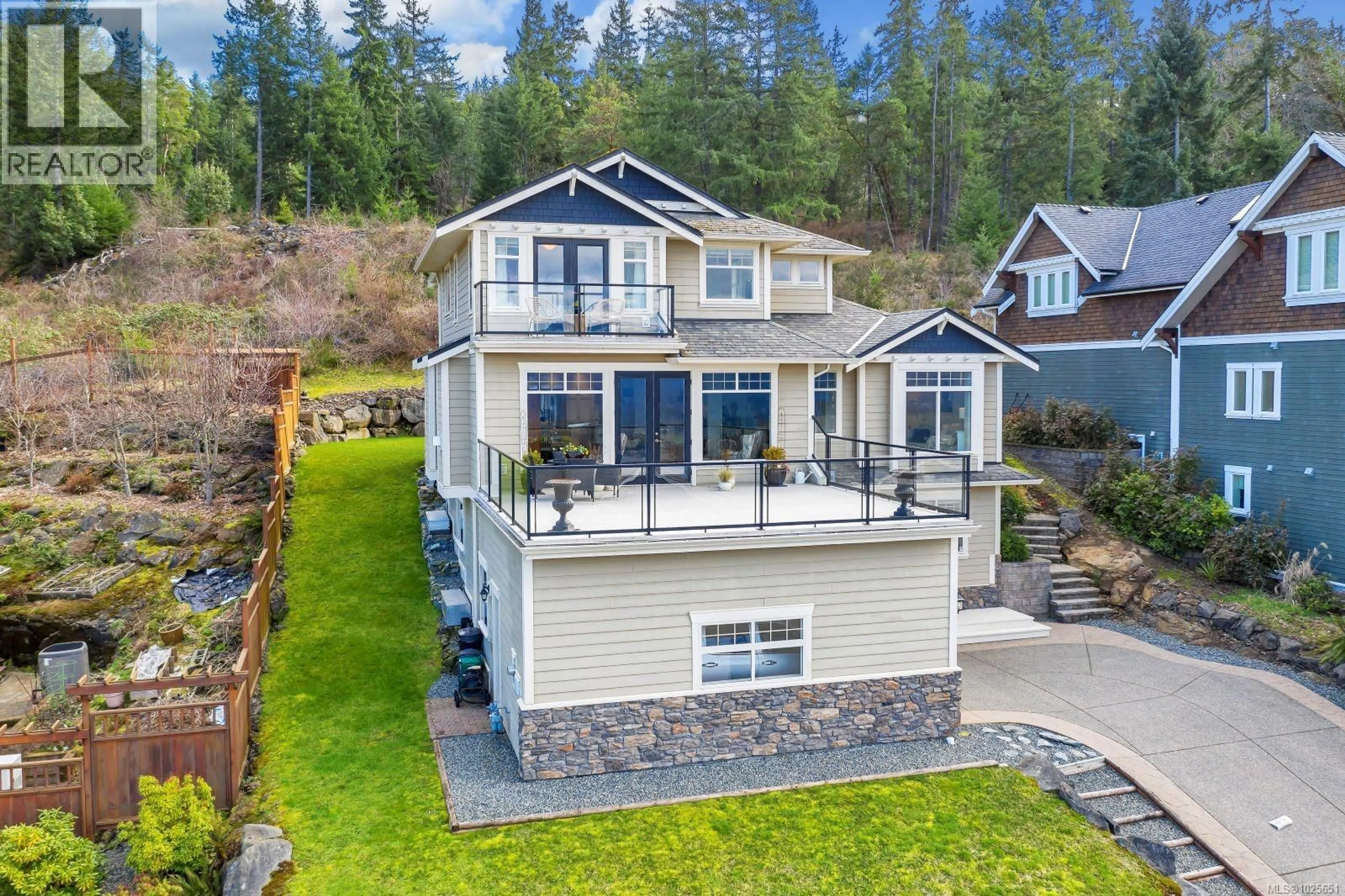 A pic from outside/outdoor area/front of a property/back of a property/a pic from drone, water/lake/river/ocean view for 5982 SALISH ROAD, Duncan British Columbia V9L0B3