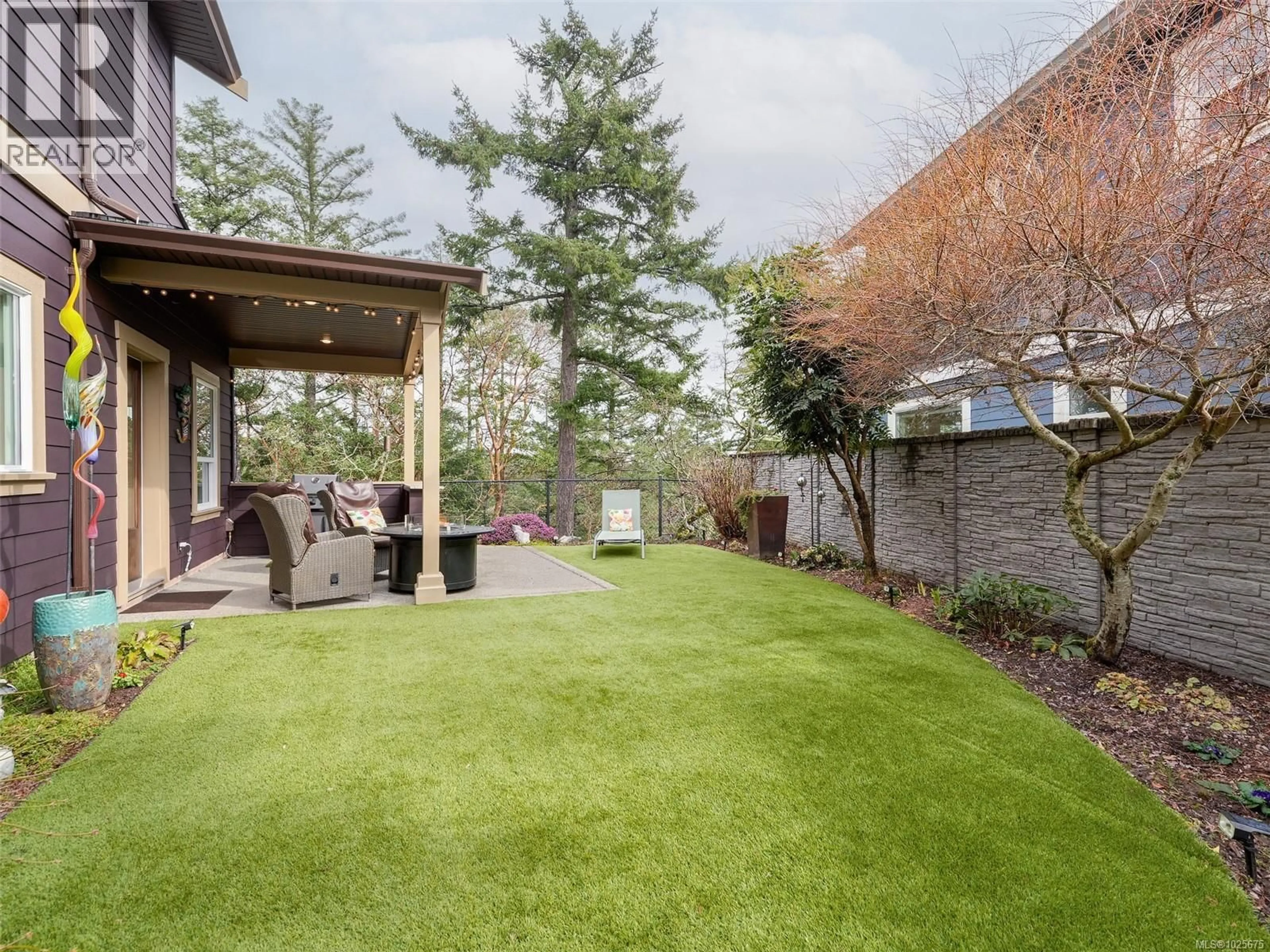 Patio, unknown for 46 HAAGENSEN COURT, View Royal British Columbia V9B0N7