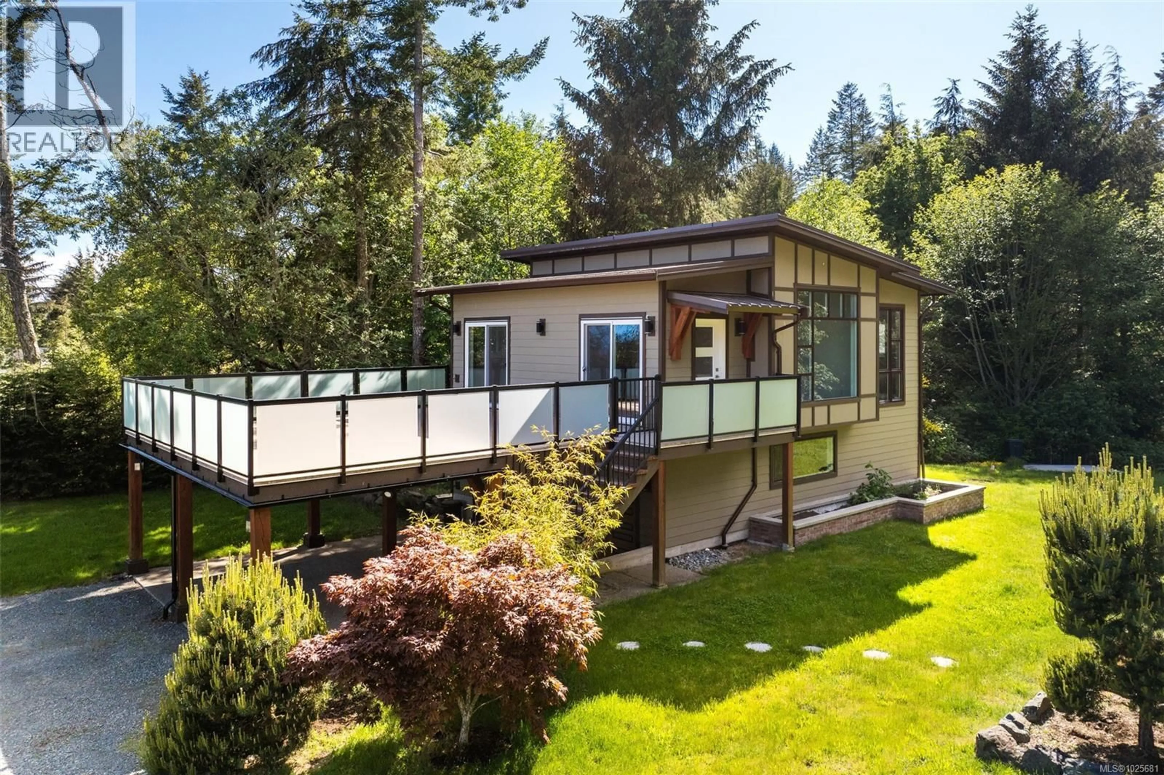 Home with vinyl exterior material, unknown for 2183 OTTER RIDGE DRIVE, Sooke British Columbia V9Z1E4