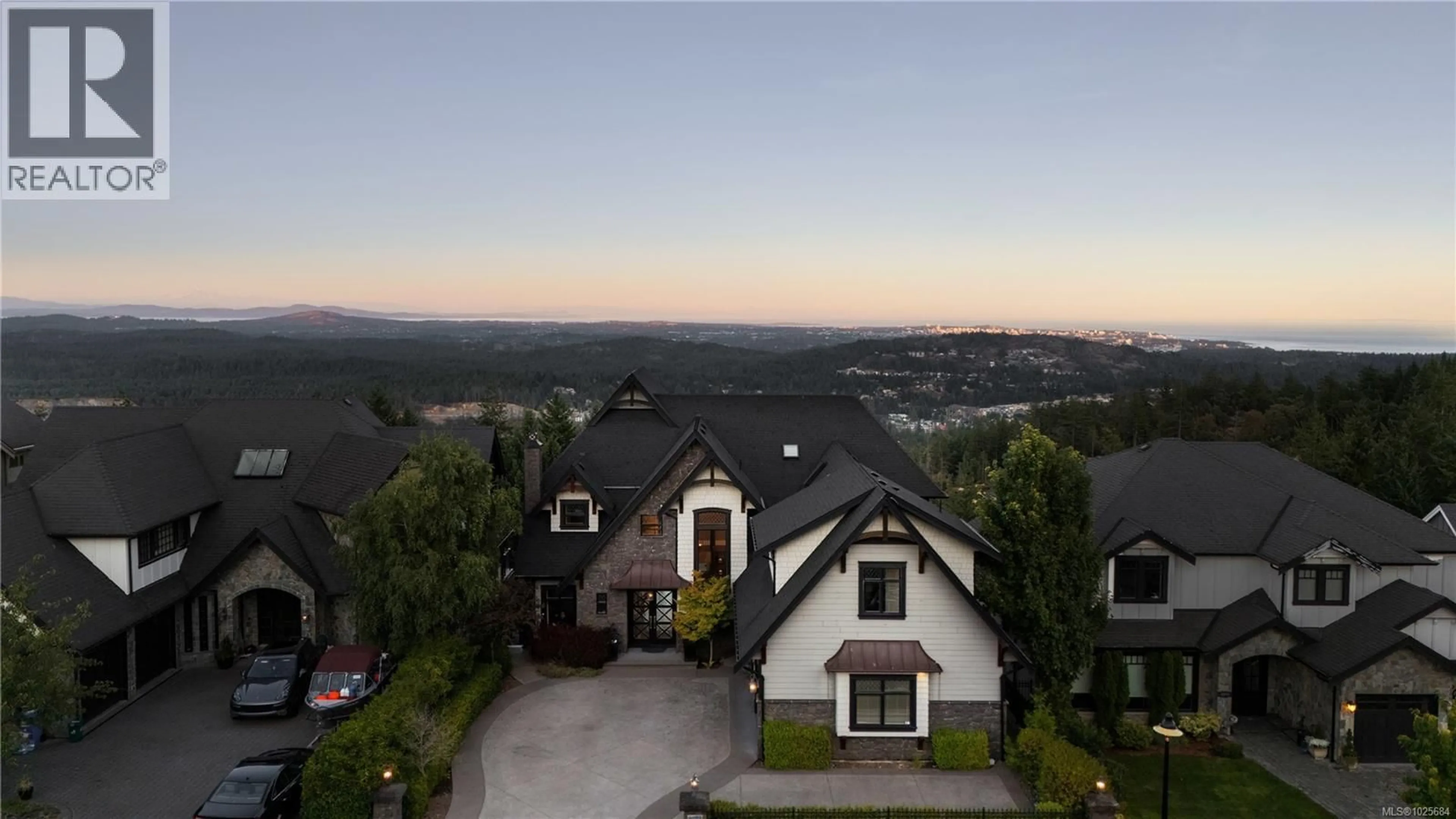 A pic from outside/outdoor area/front of a property/back of a property/a pic from drone, mountain view for 2179 SPIRIT RIDGE DRIVE, Langford British Columbia V9B0B5