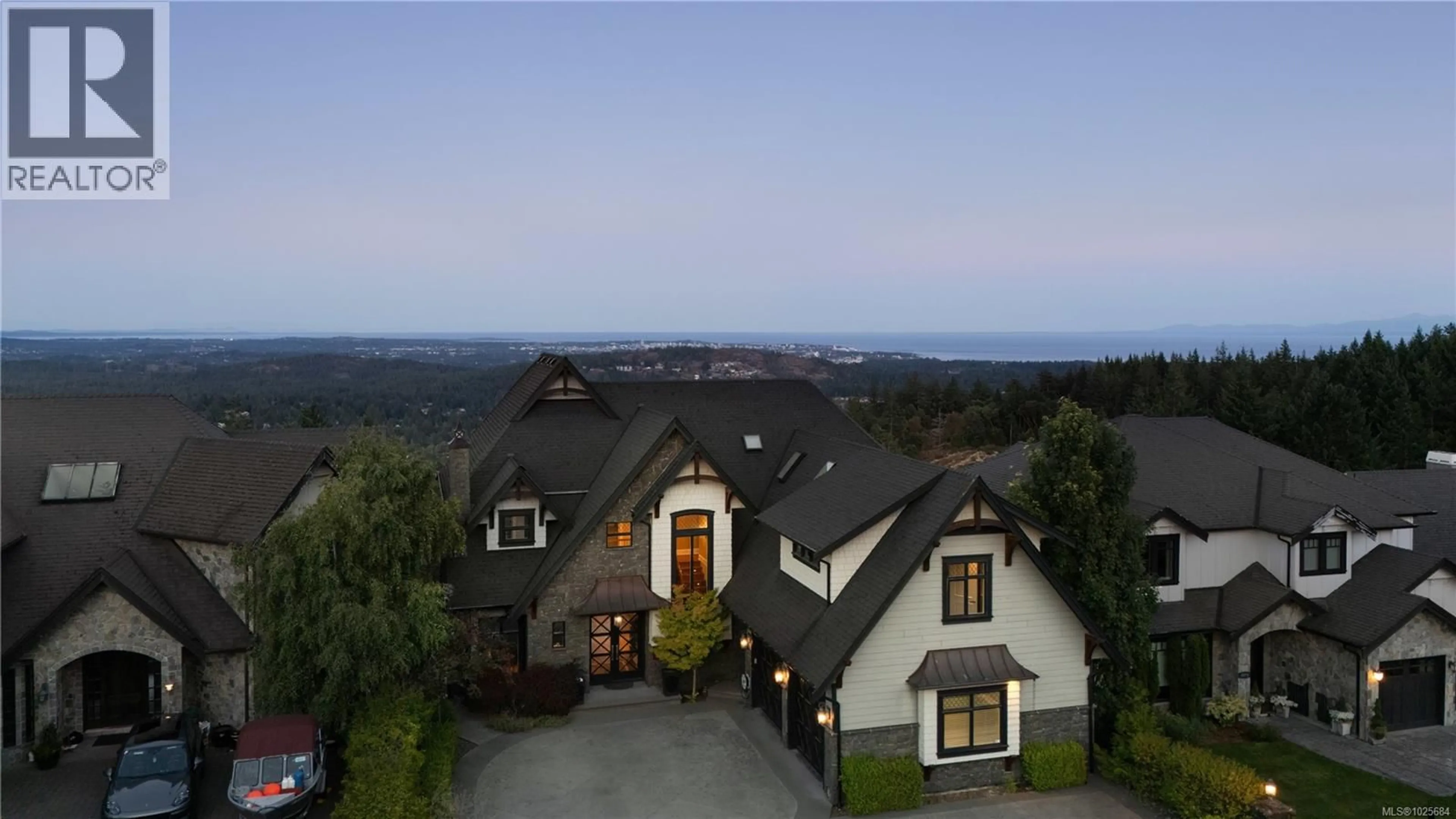 A pic from outside/outdoor area/front of a property/back of a property/a pic from drone, mountain view for 2179 SPIRIT RIDGE DRIVE, Langford British Columbia V9B0B5