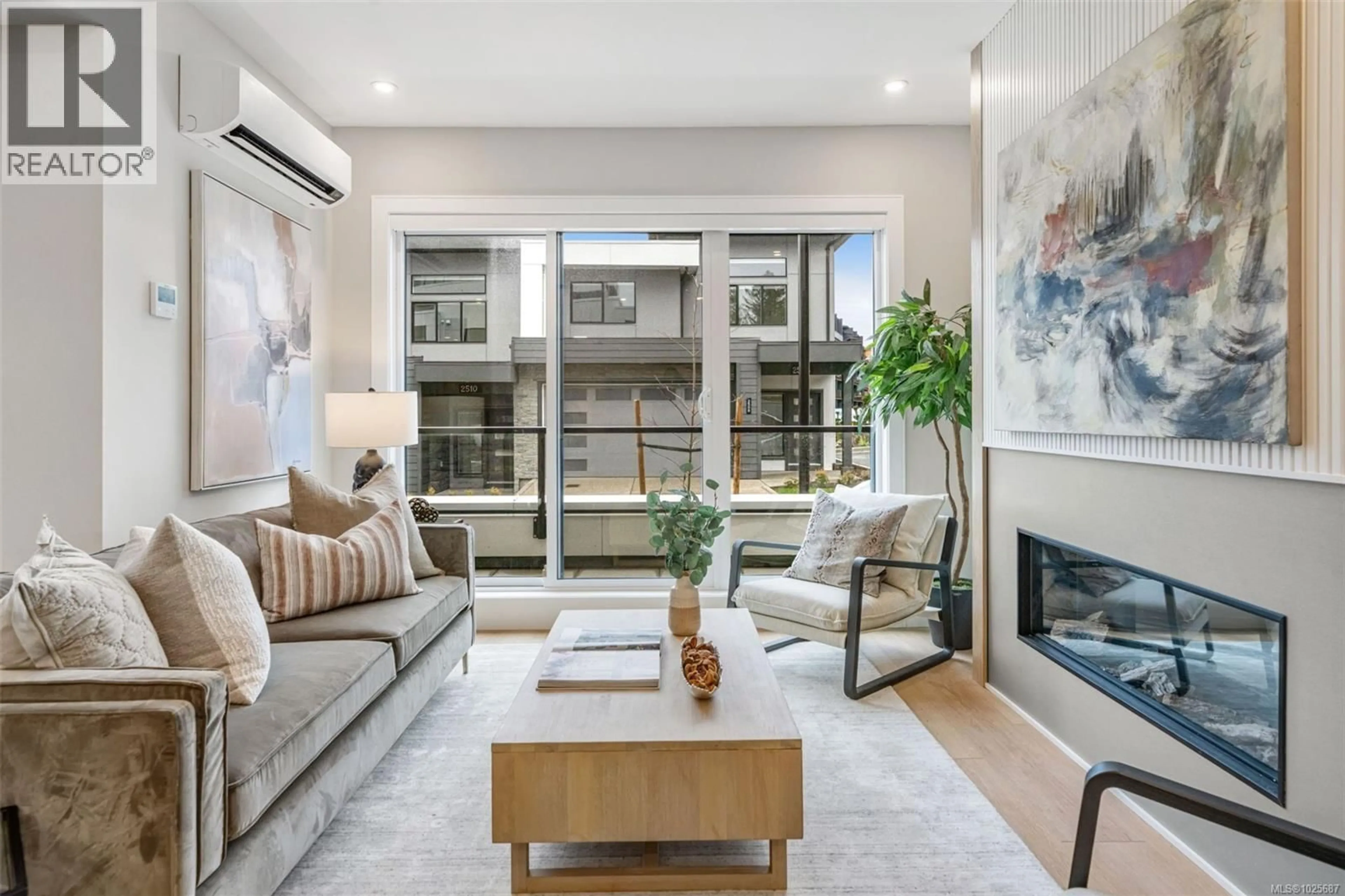 Living room with furniture, unknown for 2507 BRONZITE PLACE, Langford British Columbia V9B7E2