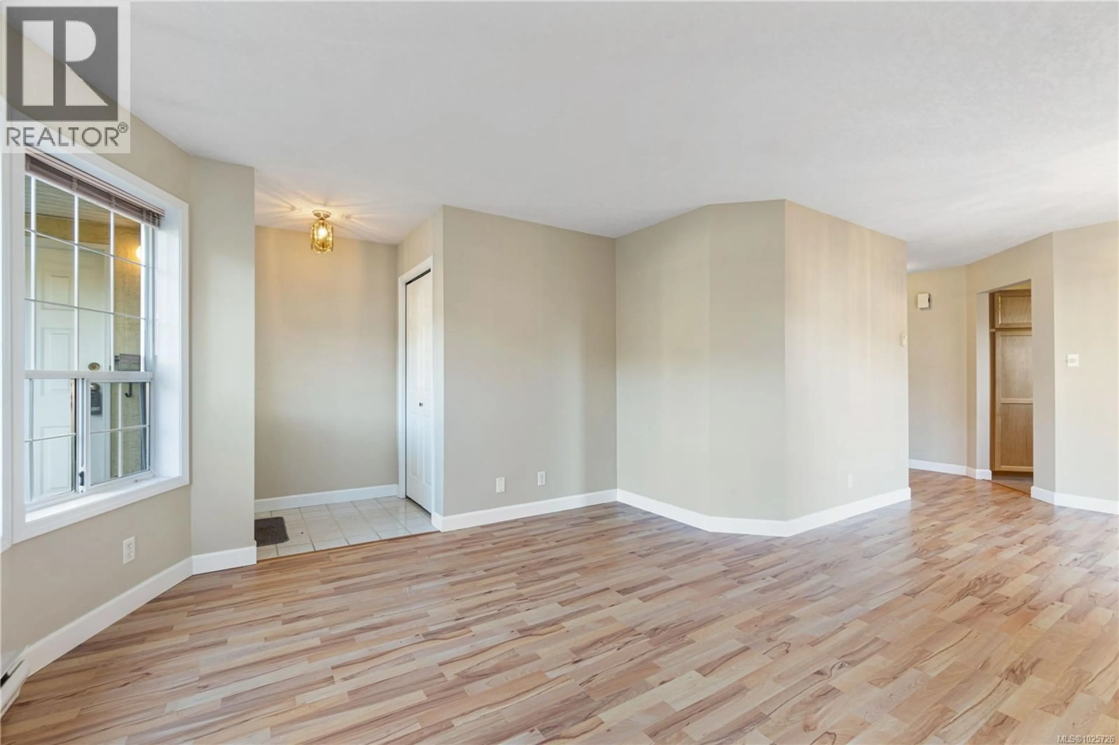 A pic of a room for 18 - 4750 UPLANDS DRIVE, Nanaimo British Columbia V9T5V1