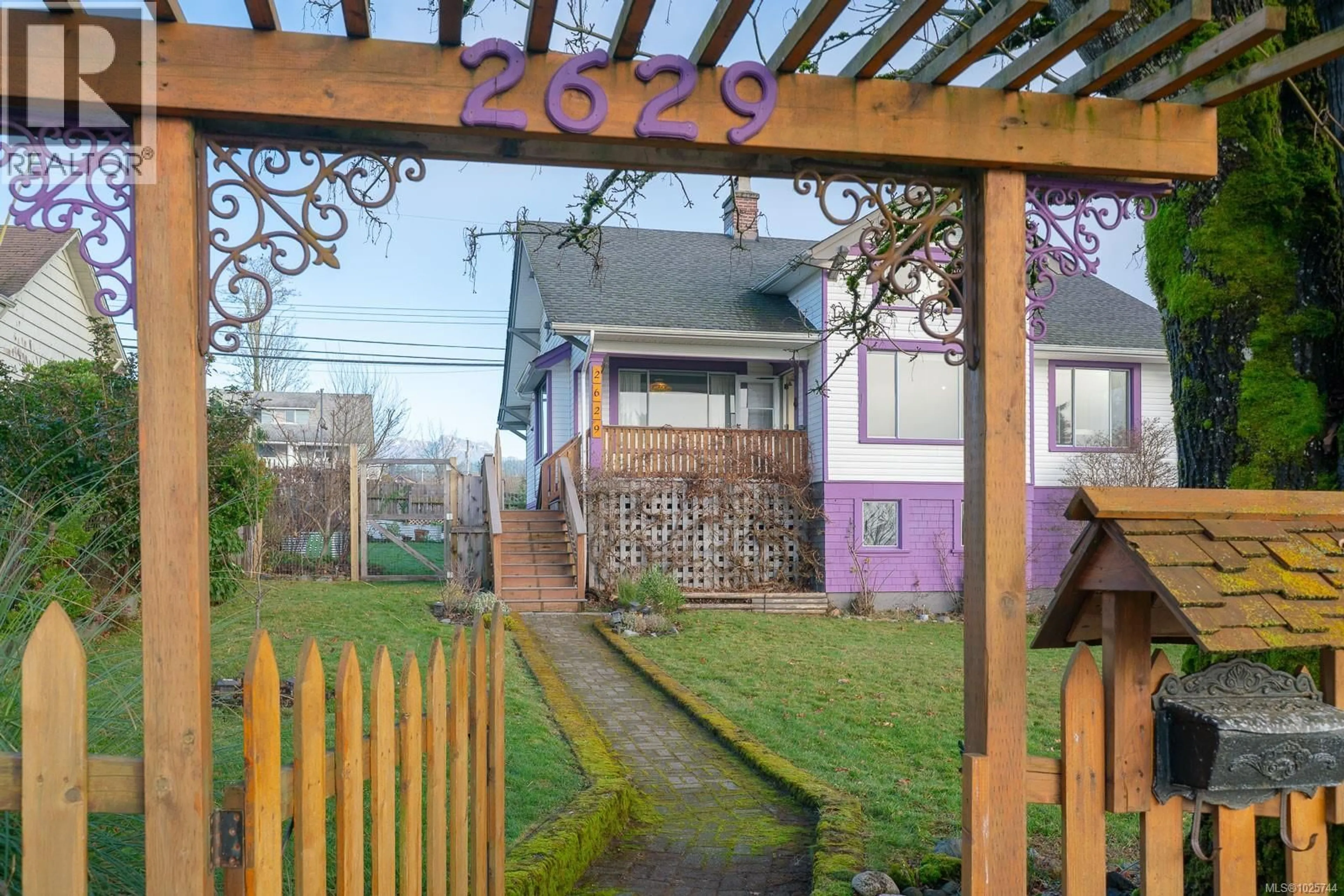 Patio, street for 2629 2ND AVENUE, Port Alberni British Columbia V9Y1Z8