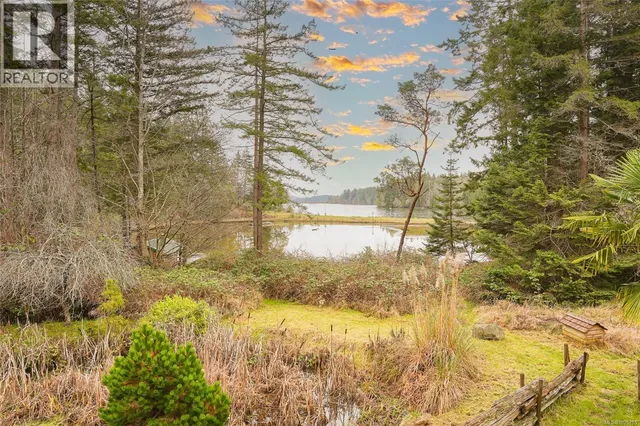 89 PILKEY POINT ROAD, Thetis Island 2
