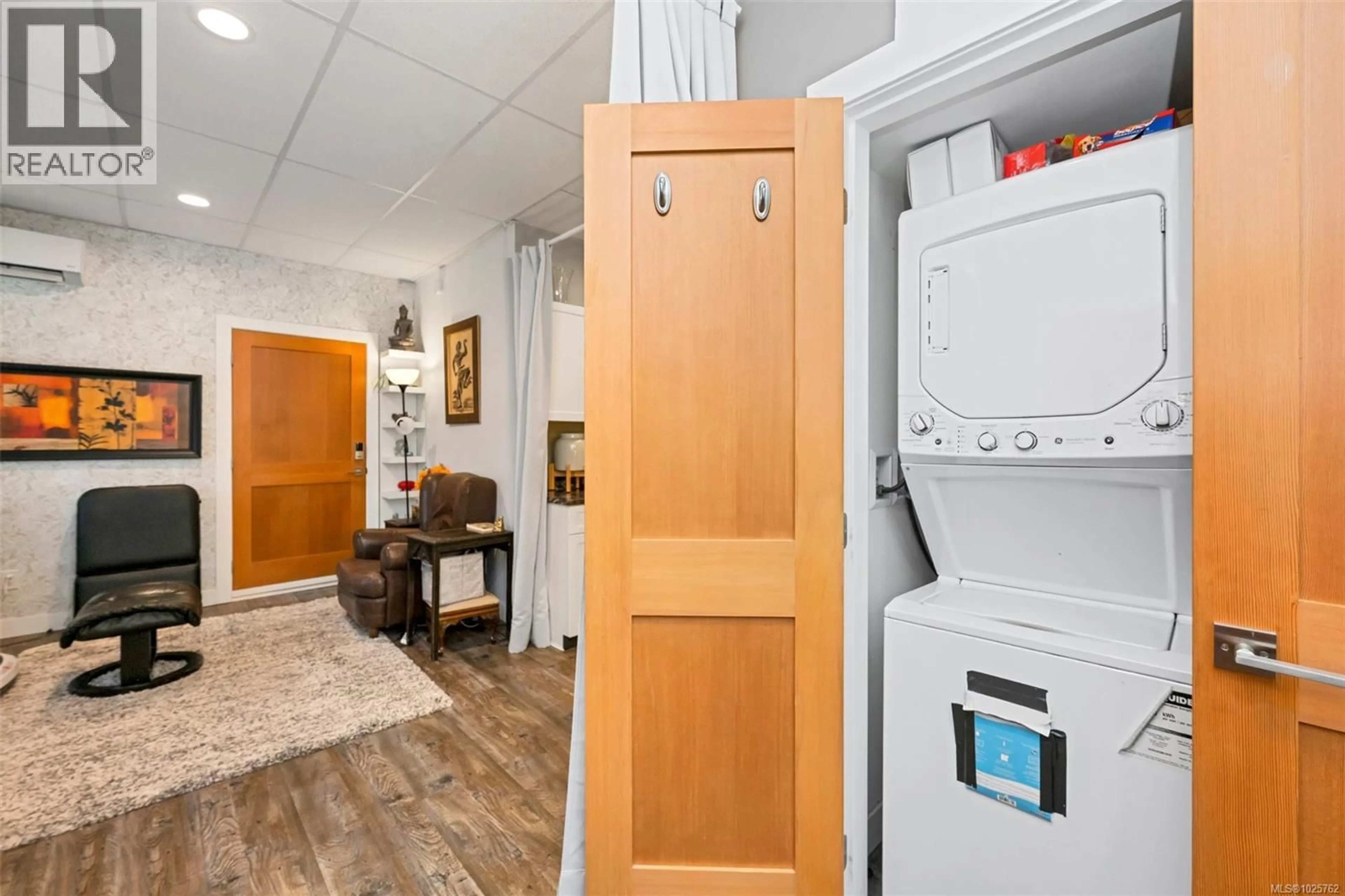 Unknown for 111 - 689 HOFFMAN AVENUE, Langford British Columbia V9B4X1