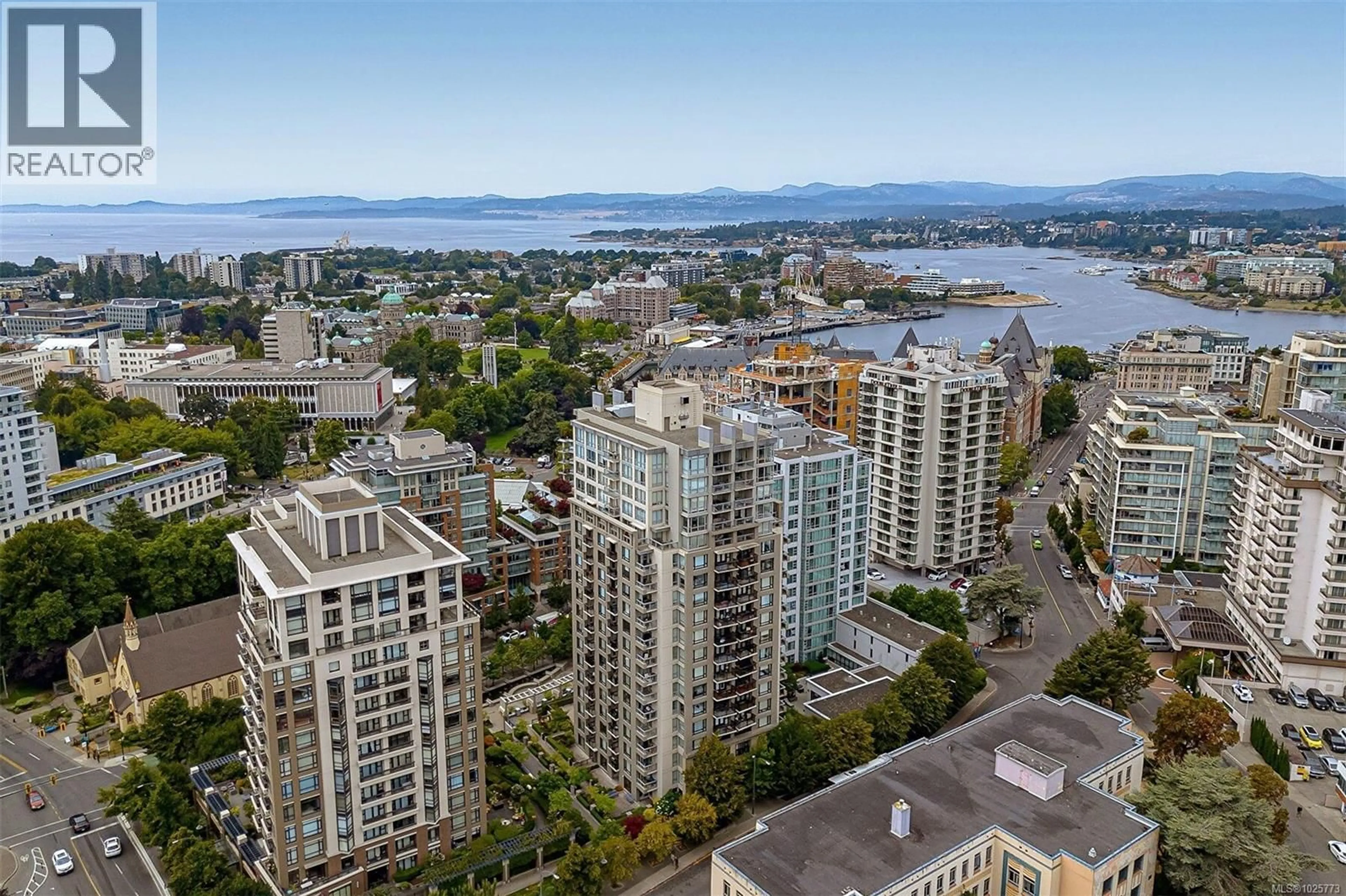 A pic from outside/outdoor area/front of a property/back of a property/a pic from drone, water/lake/river/ocean view for 604 - 751 FAIRFIELD ROAD, Victoria British Columbia V8W4A4