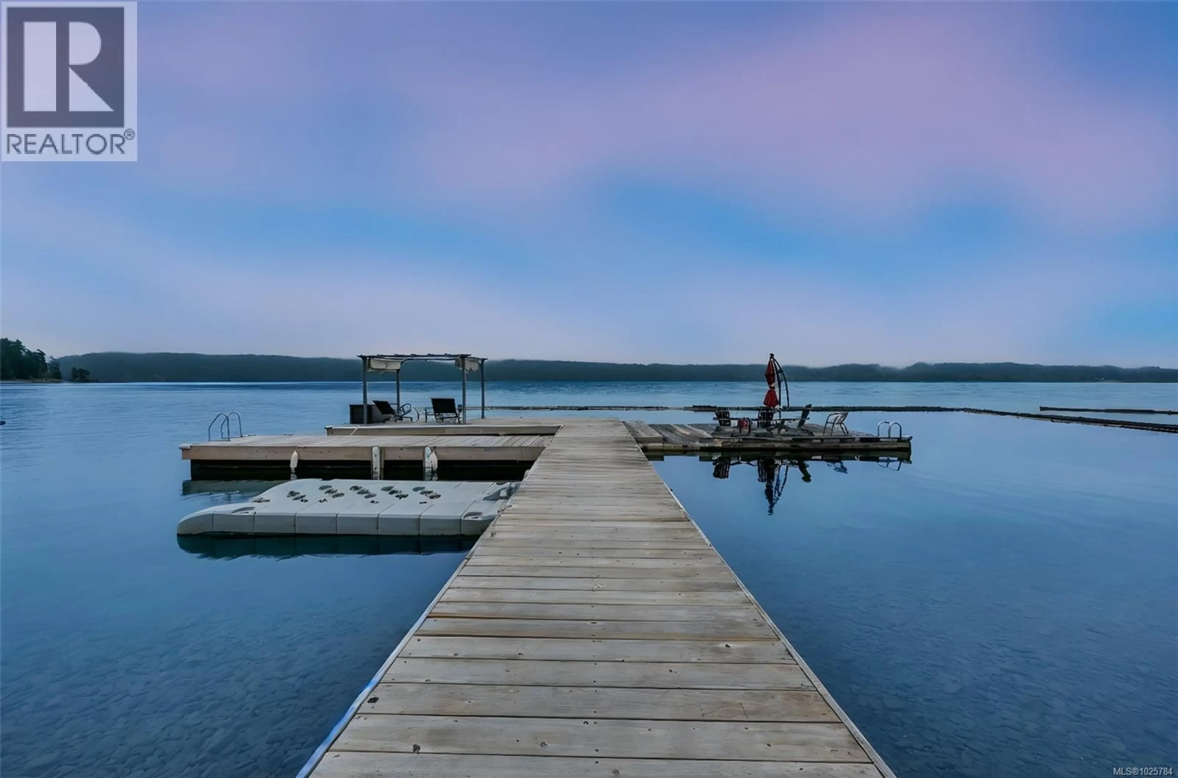 Blurry image for 10552 COON CREEK ROAD, Youbou British Columbia V0R3E1