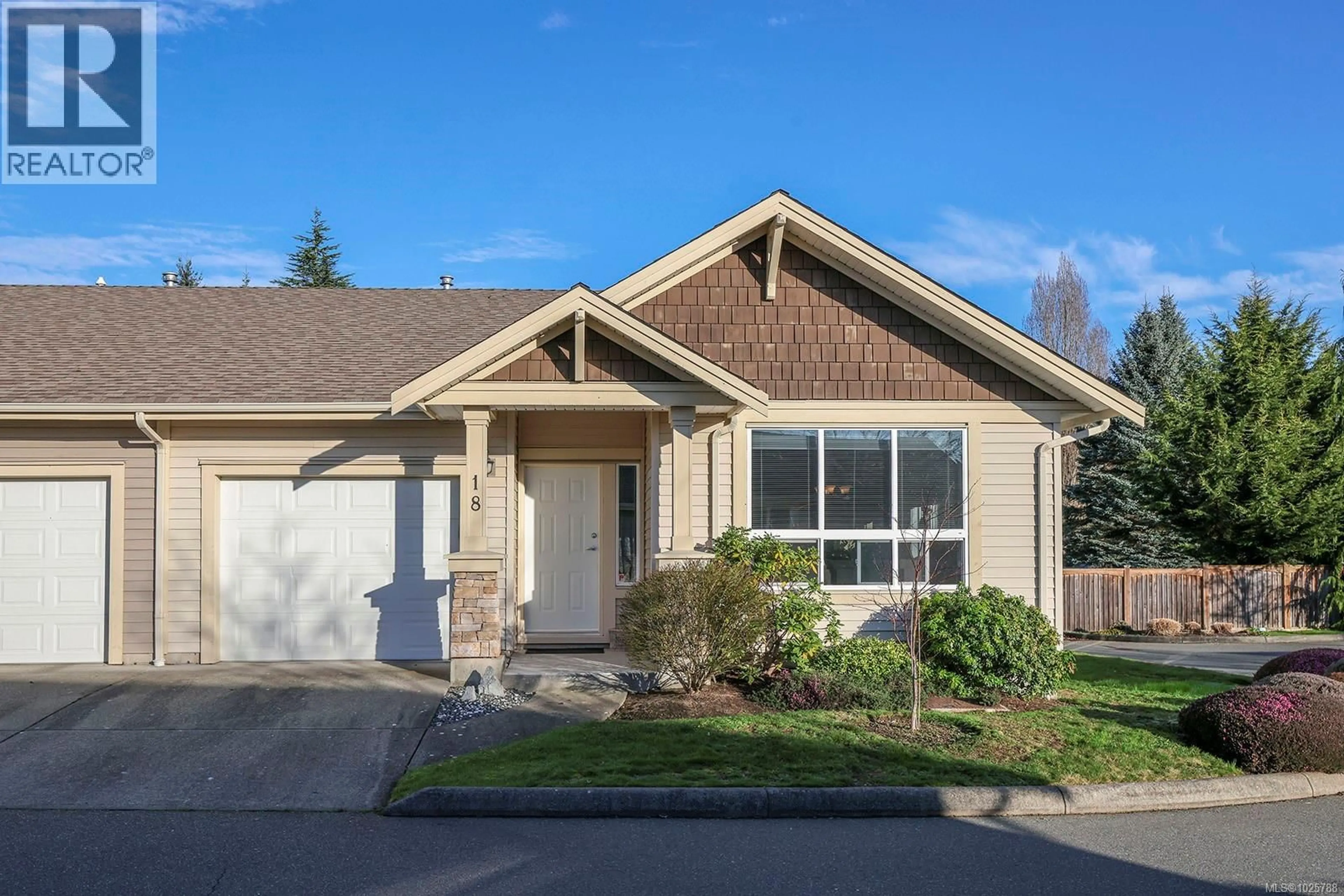 Home with vinyl exterior material, street for 18 - 730 ASPEN ROAD, Comox British Columbia V9M0A4