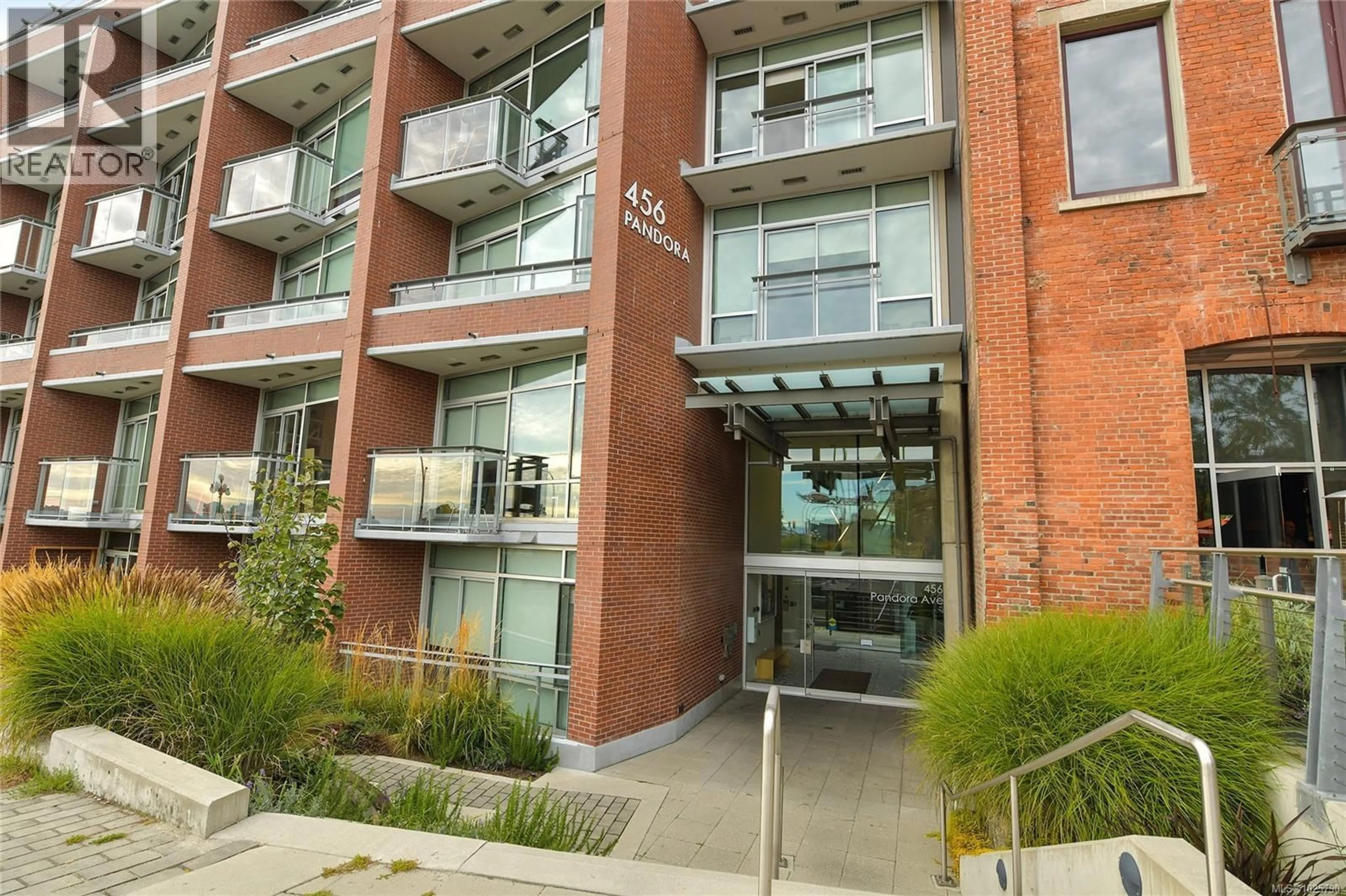Unknown for 216 - 456 PANDORA AVENUE, Victoria British Columbia V8W0E3
