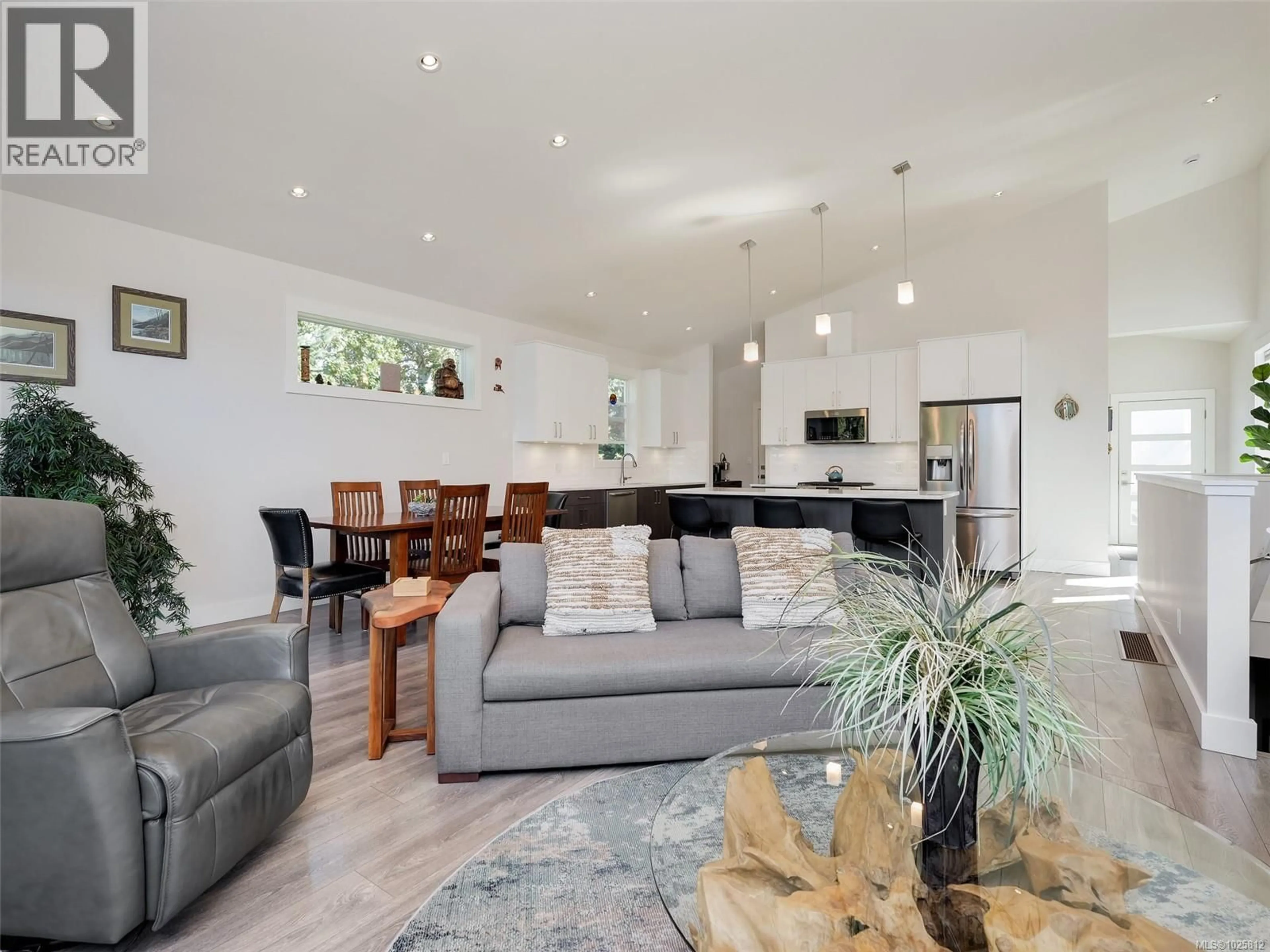 Living room with furniture, unknown for 2448 PROSPECTOR WAY, Langford British Columbia V9B5X6