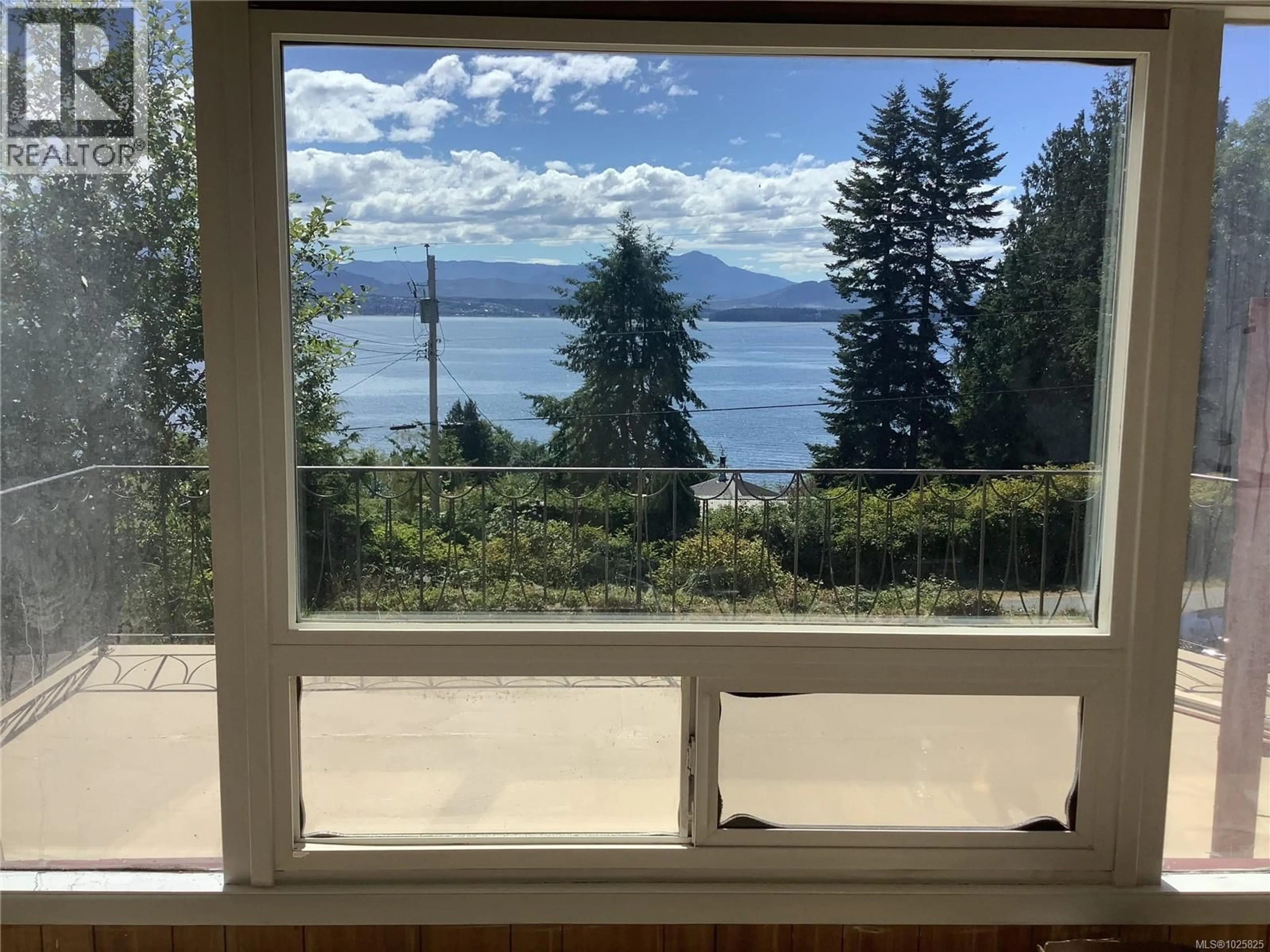 A pic of a room for 395 2ND STREET, Sointula British Columbia V0N3E0