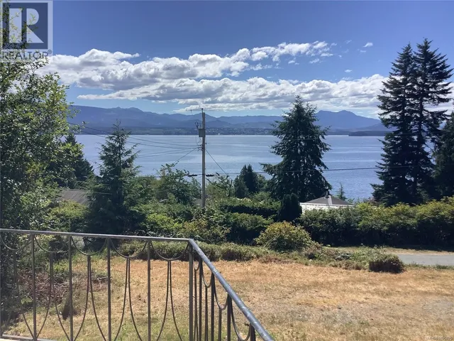 395 2ND STREET, Sointula 4