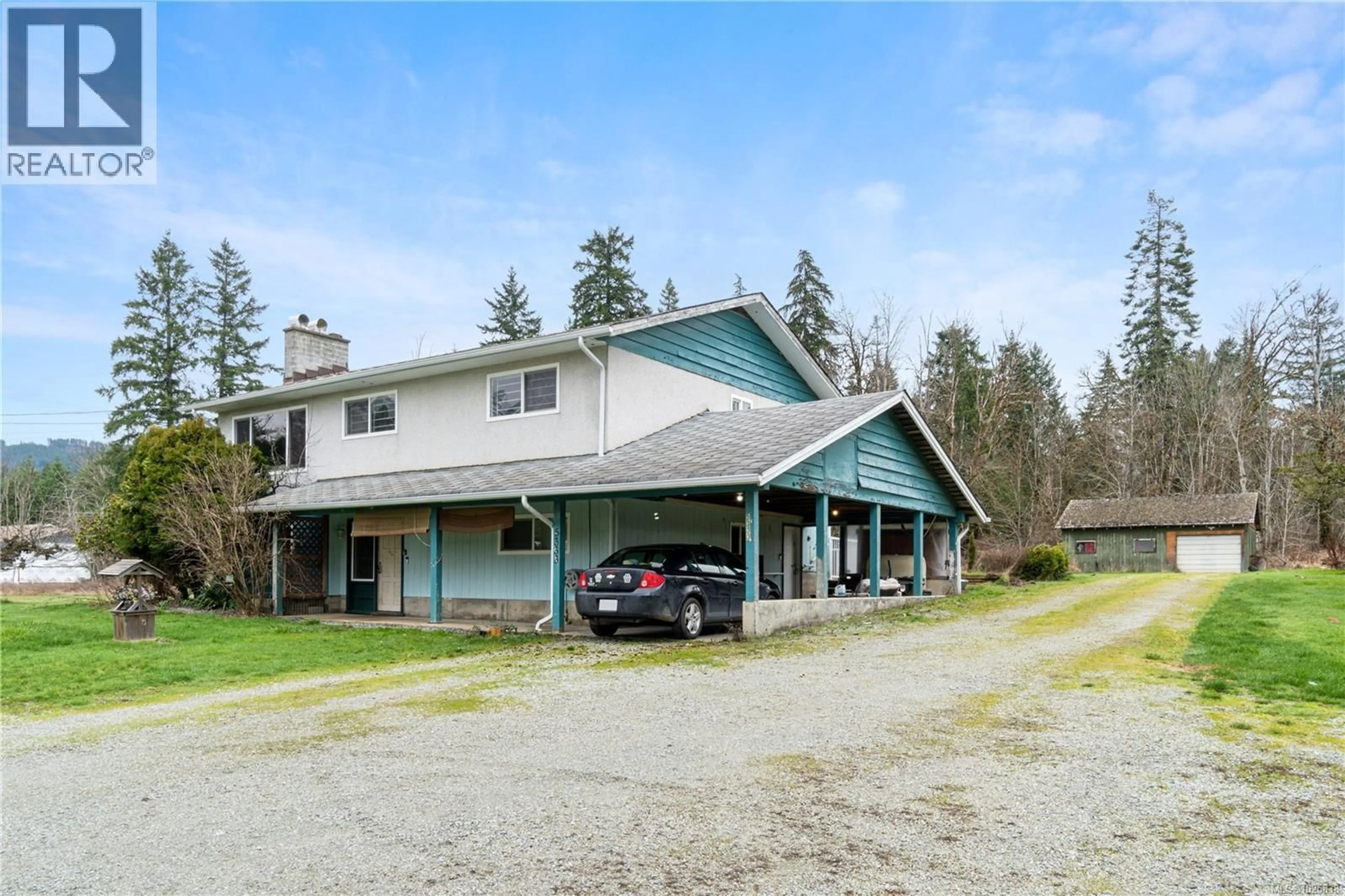 A pic from outside/outdoor area/front of a property/back of a property/a pic from drone, unknown for 5333 MAEBELLE ROAD, Port Alberni British Columbia V9Y8R2
