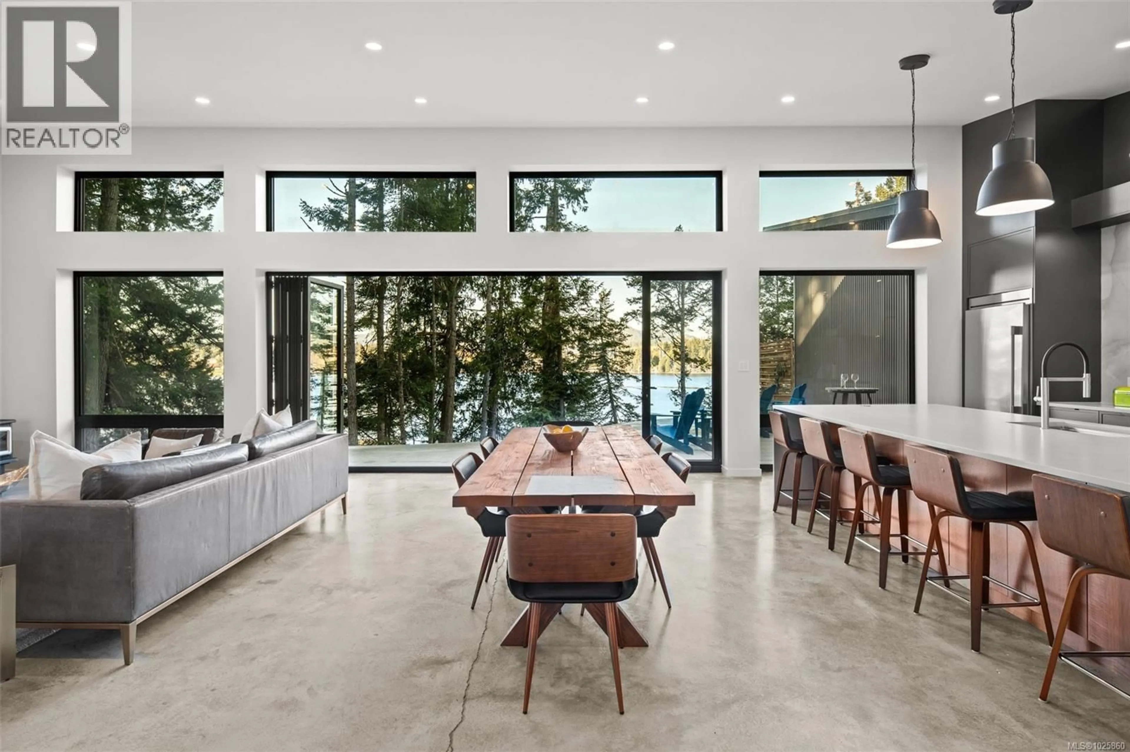 Dining room, ceramic/tile floor for A - 6550 EAST SOOKE ROAD, Sooke British Columbia V9Z0A7