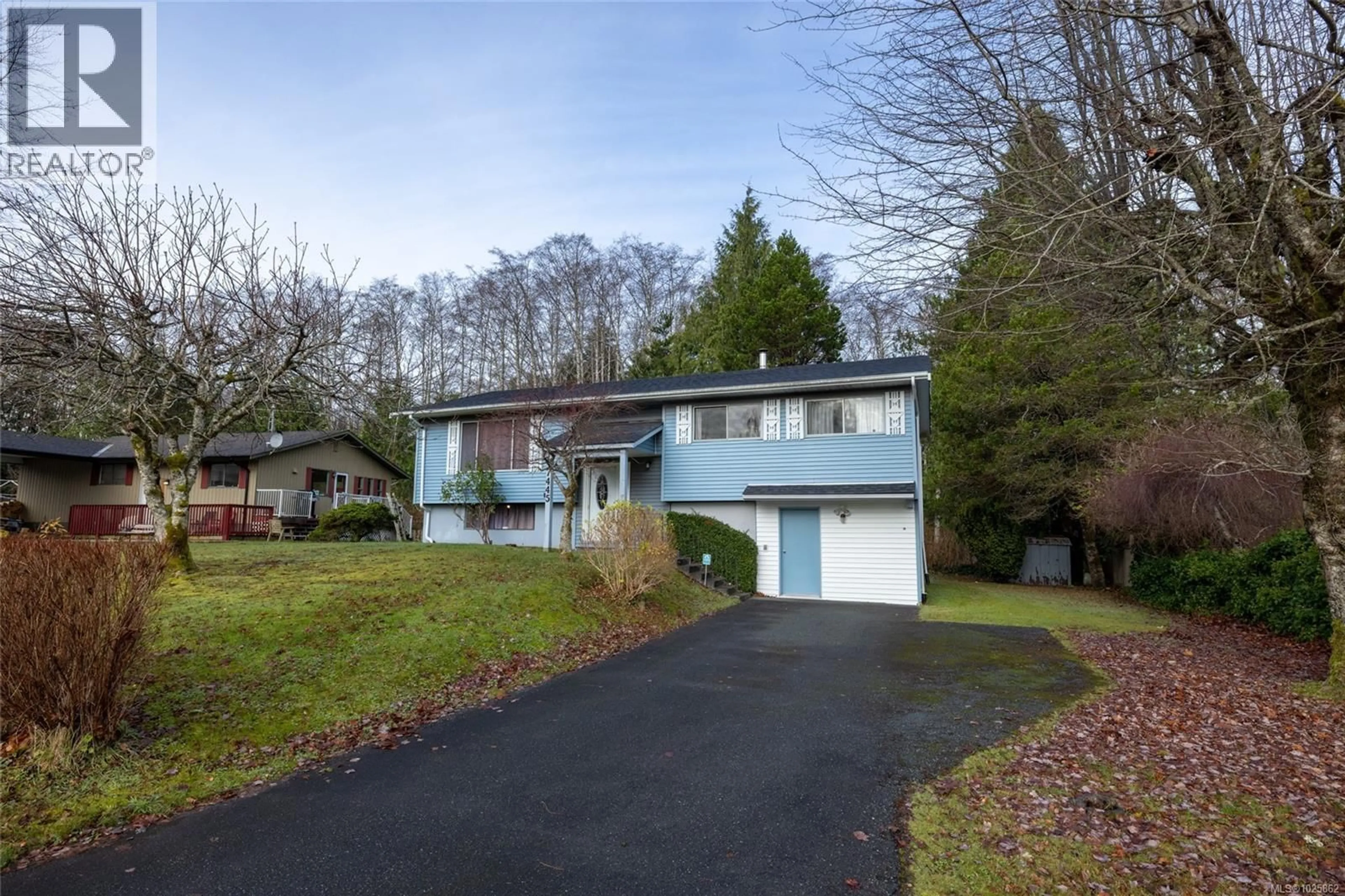 Home with vinyl exterior material, street for 7445 THUNDERBIRD WAY, Port Hardy British Columbia V0N2P0