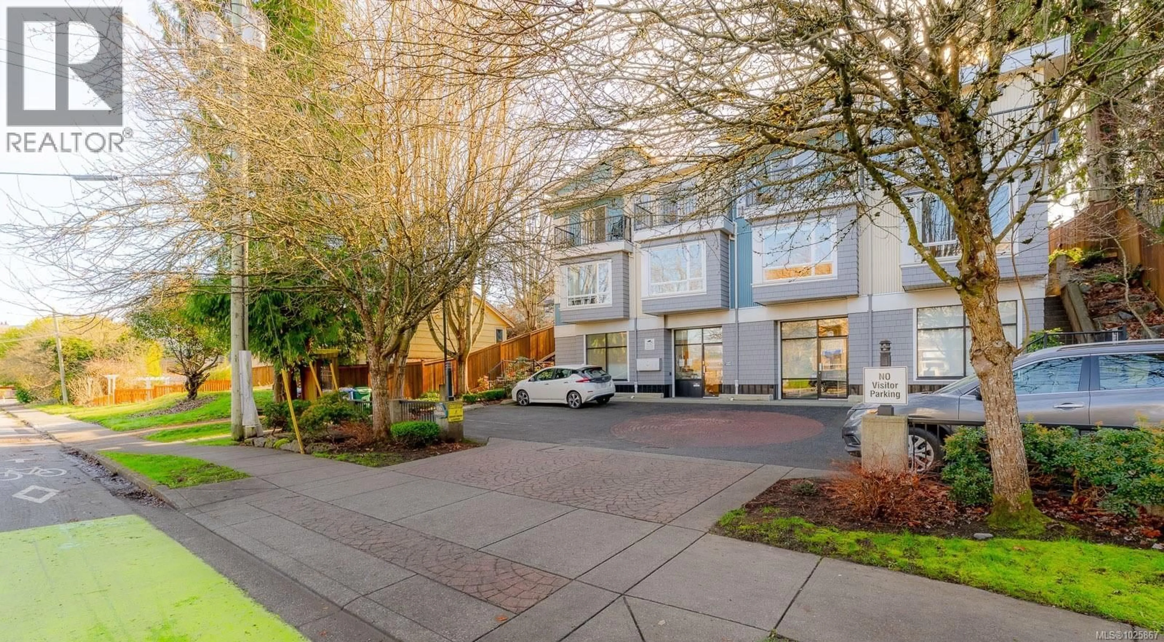 Unknown for 202 - 116 QUEENS ROAD, Duncan British Columbia V9L2W6