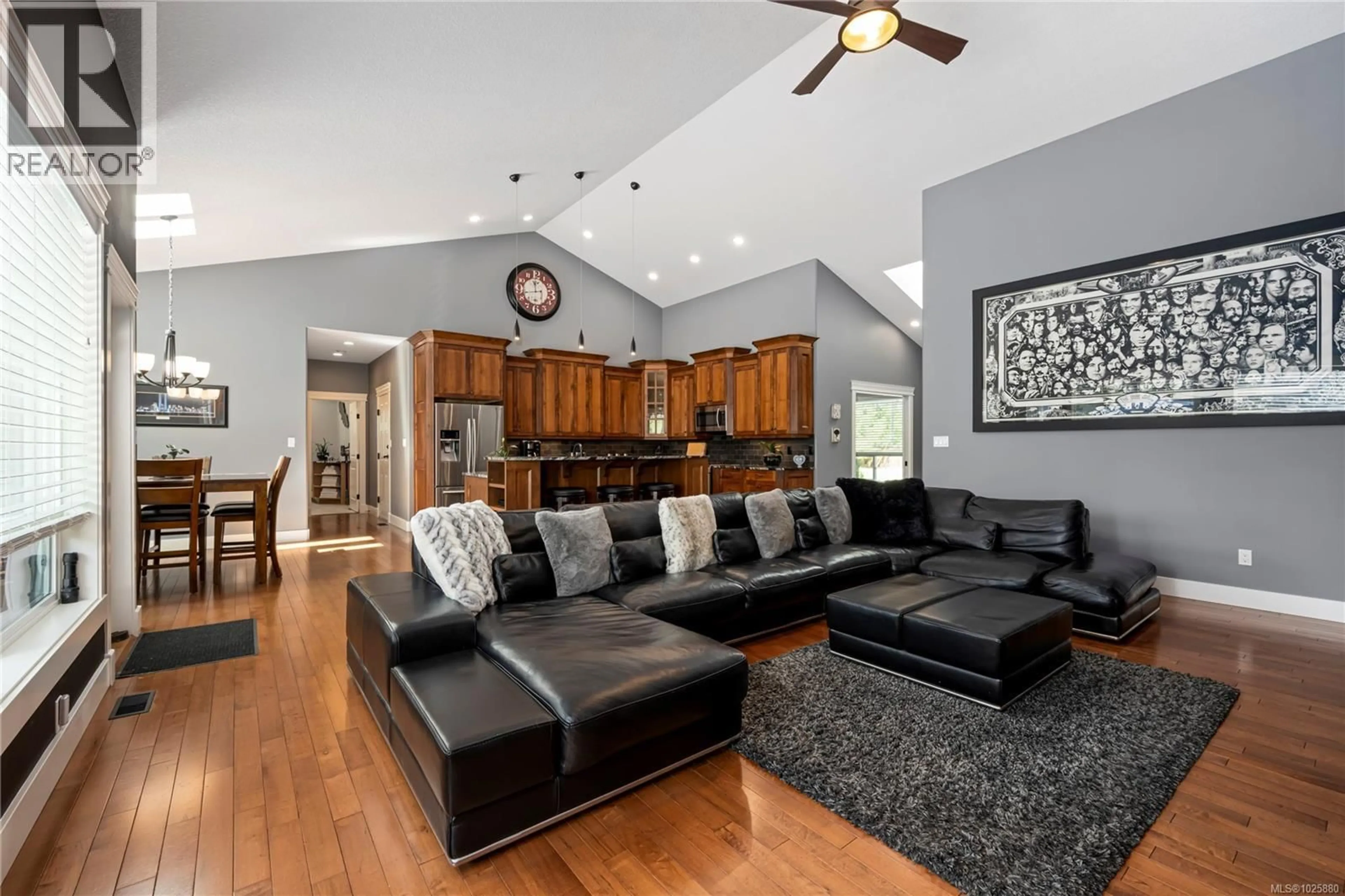 Living room with furniture, unknown for 1407 LEFFLER ROAD, Errington British Columbia V0R1V0