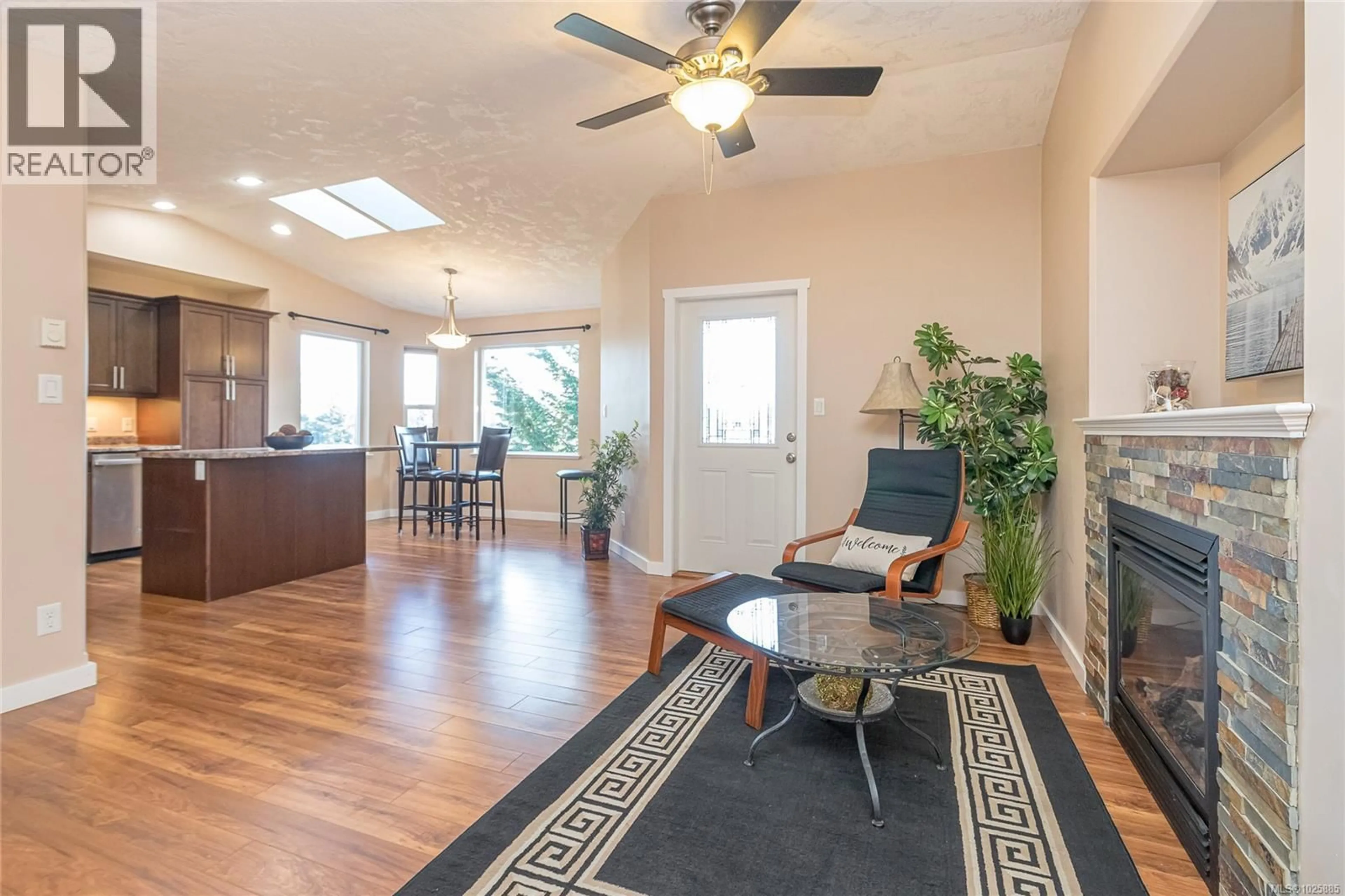 Unknown for 1762 MARTINI WAY, Qualicum Beach British Columbia V9K2S3