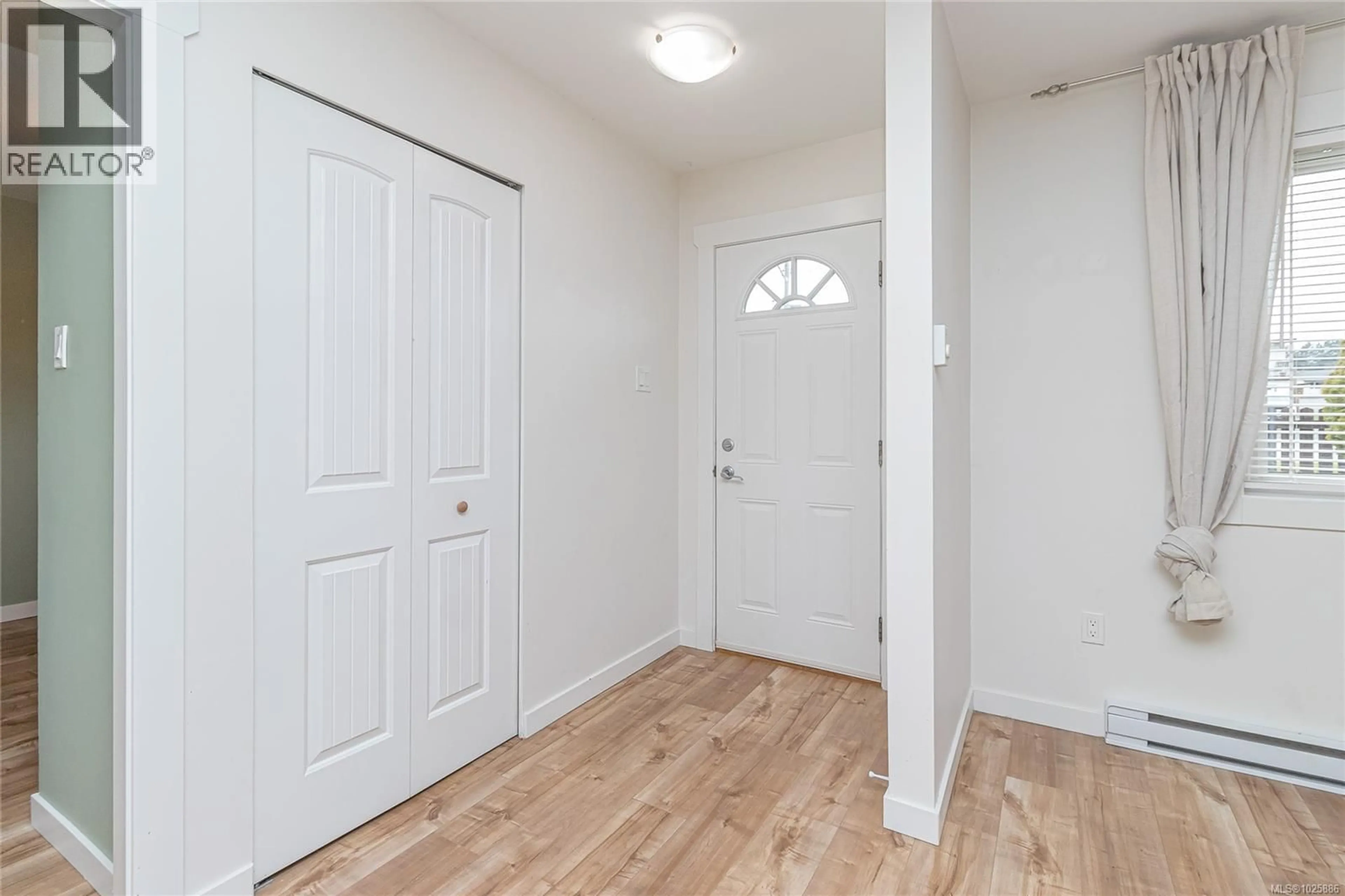 Indoor entryway for 6153 SUMAS ROAD, Duncan British Columbia V9L4R4
