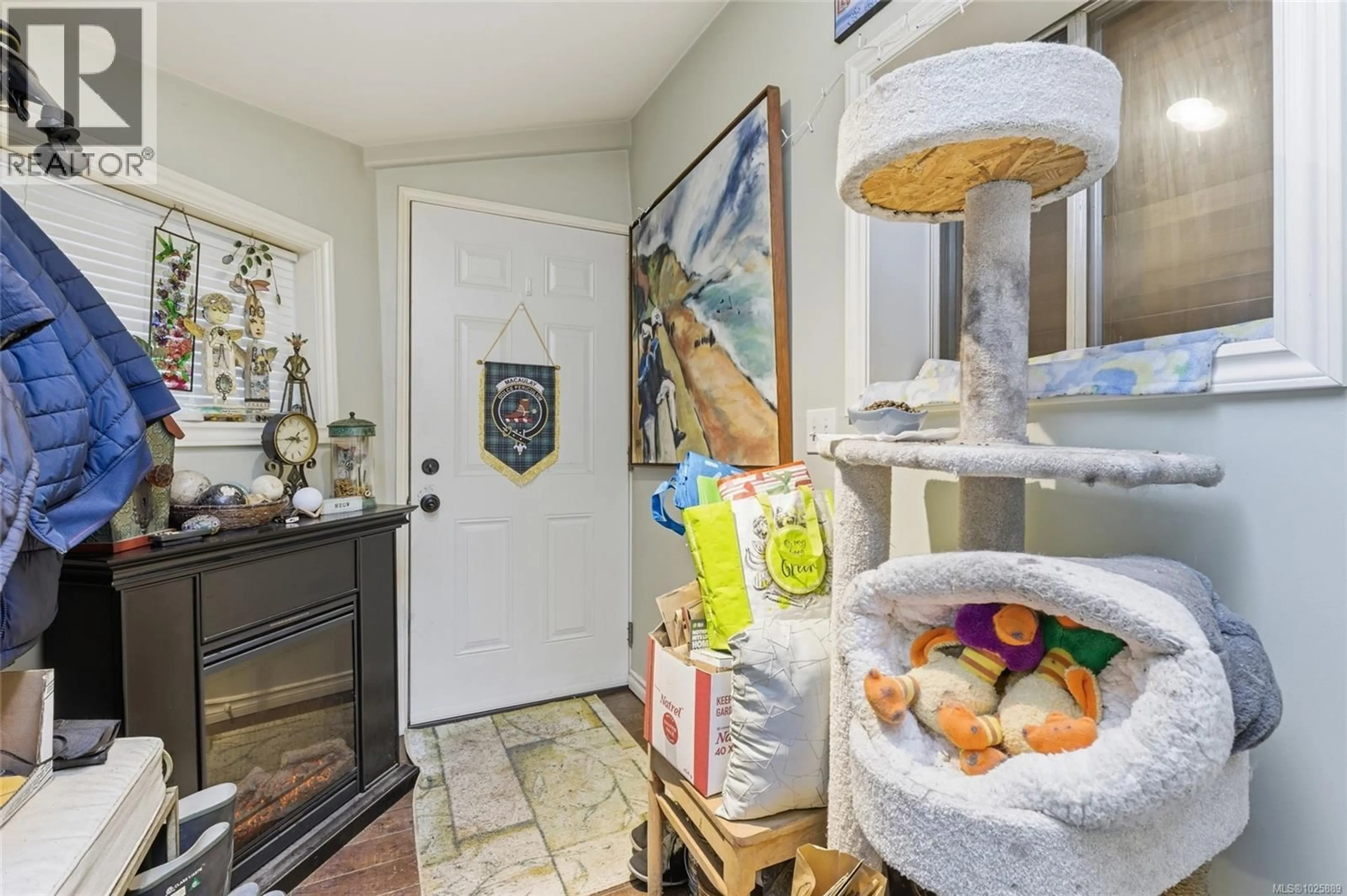 Indoor entryway for 153 - 2500 FLORENCE LAKE ROAD, Langford British Columbia V9B4H2