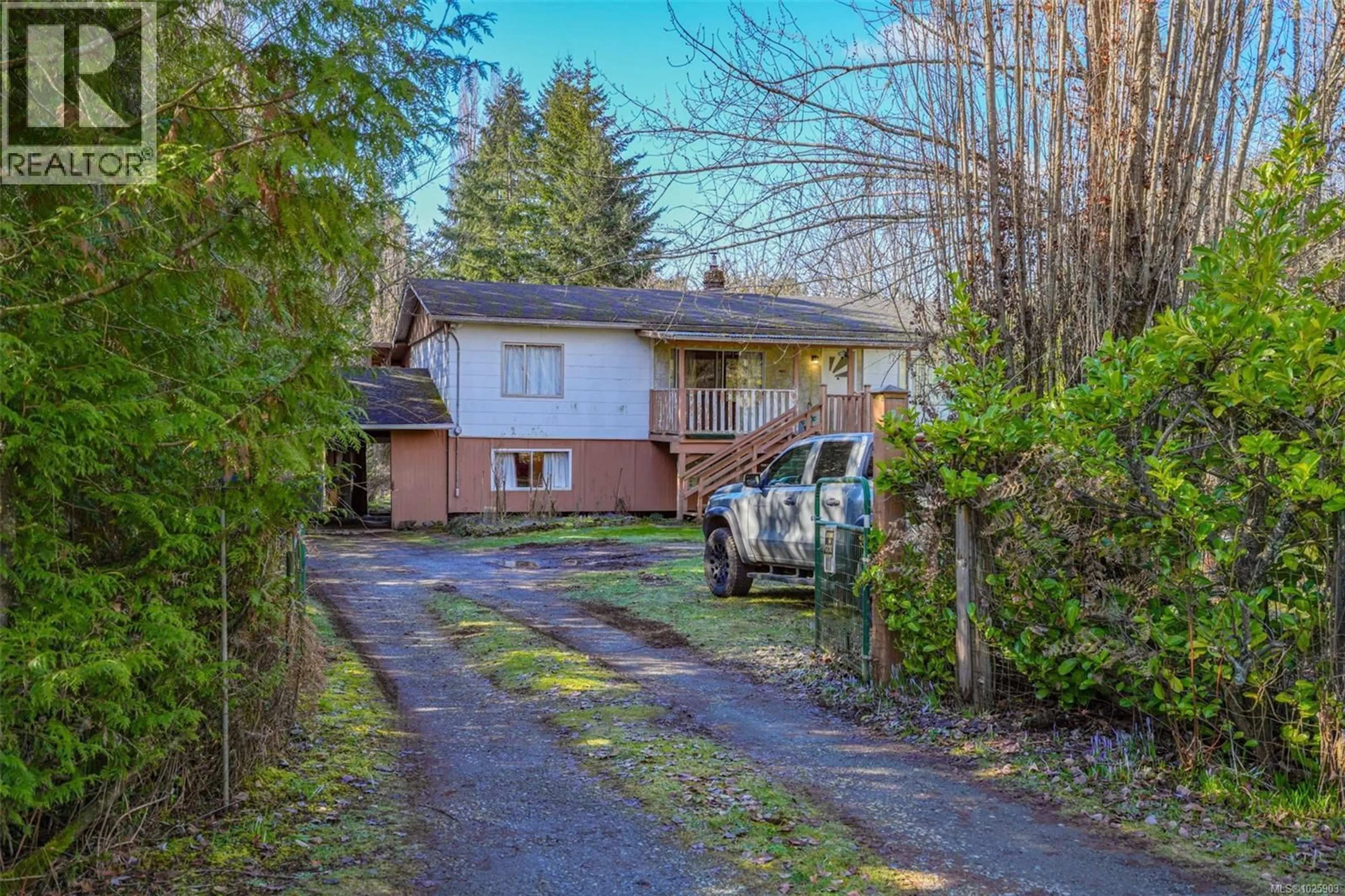 A pic from outside/outdoor area/front of a property/back of a property/a pic from drone, street for 6714 BEAVER CREEK ROAD, Port Alberni British Columbia V9Y8M2