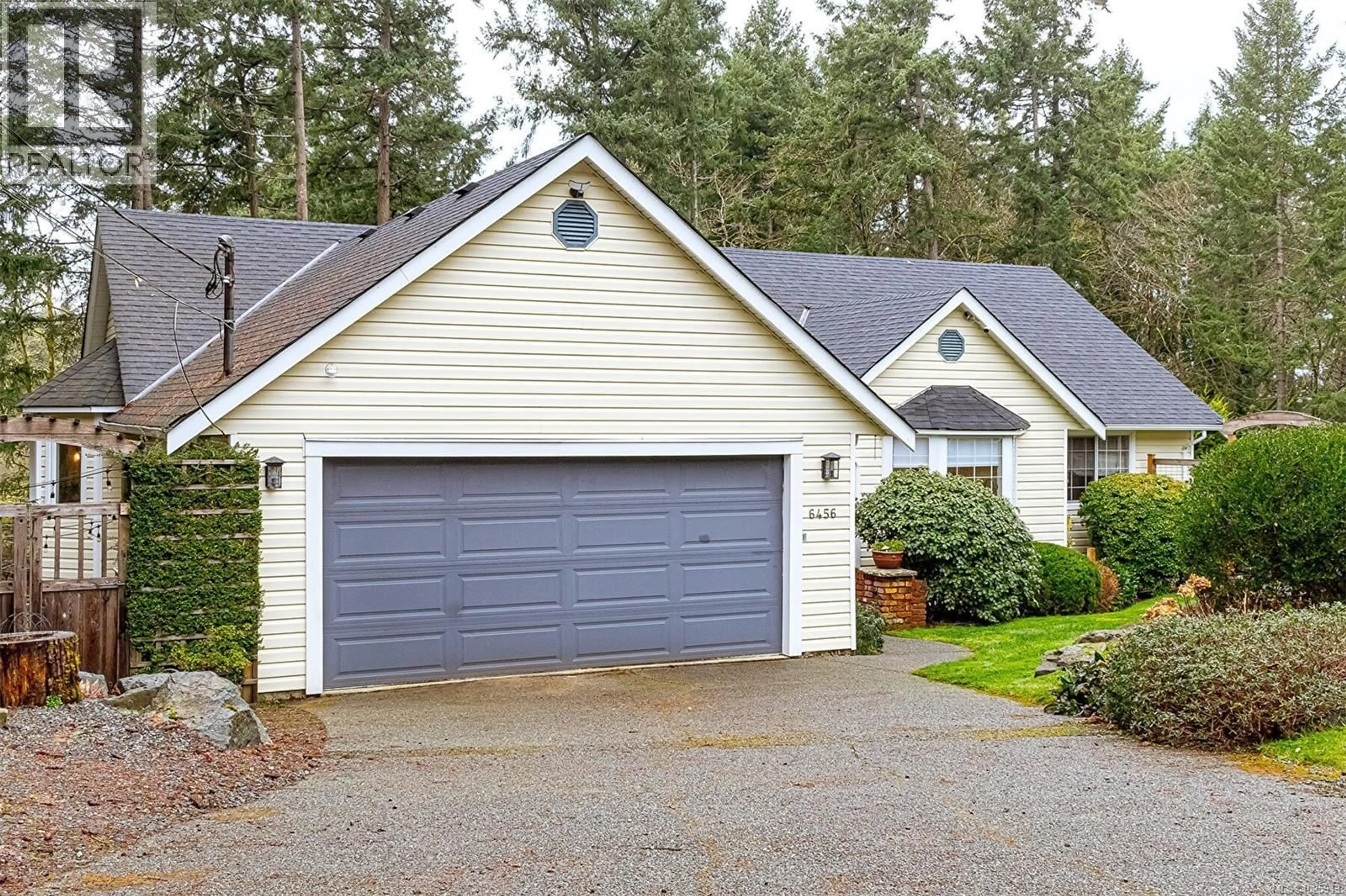 Home with vinyl exterior material, street for 6456 MCKENZIE DRIVE, Duncan British Columbia V9L5R9