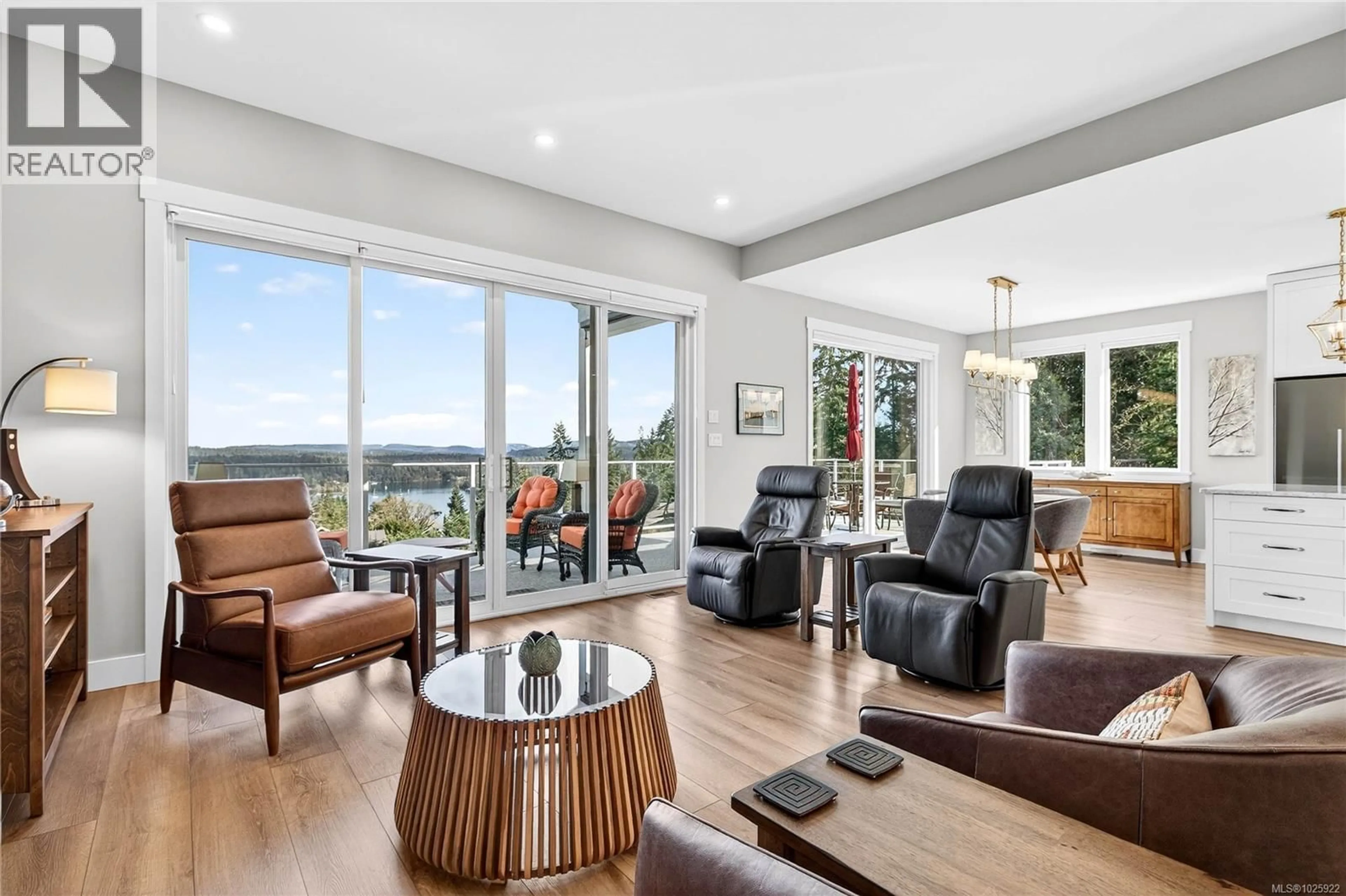 Living room with furniture, wood/laminate floor for 159 CYPRESS VIEW ROAD, Salt Spring British Columbia V8K2K4