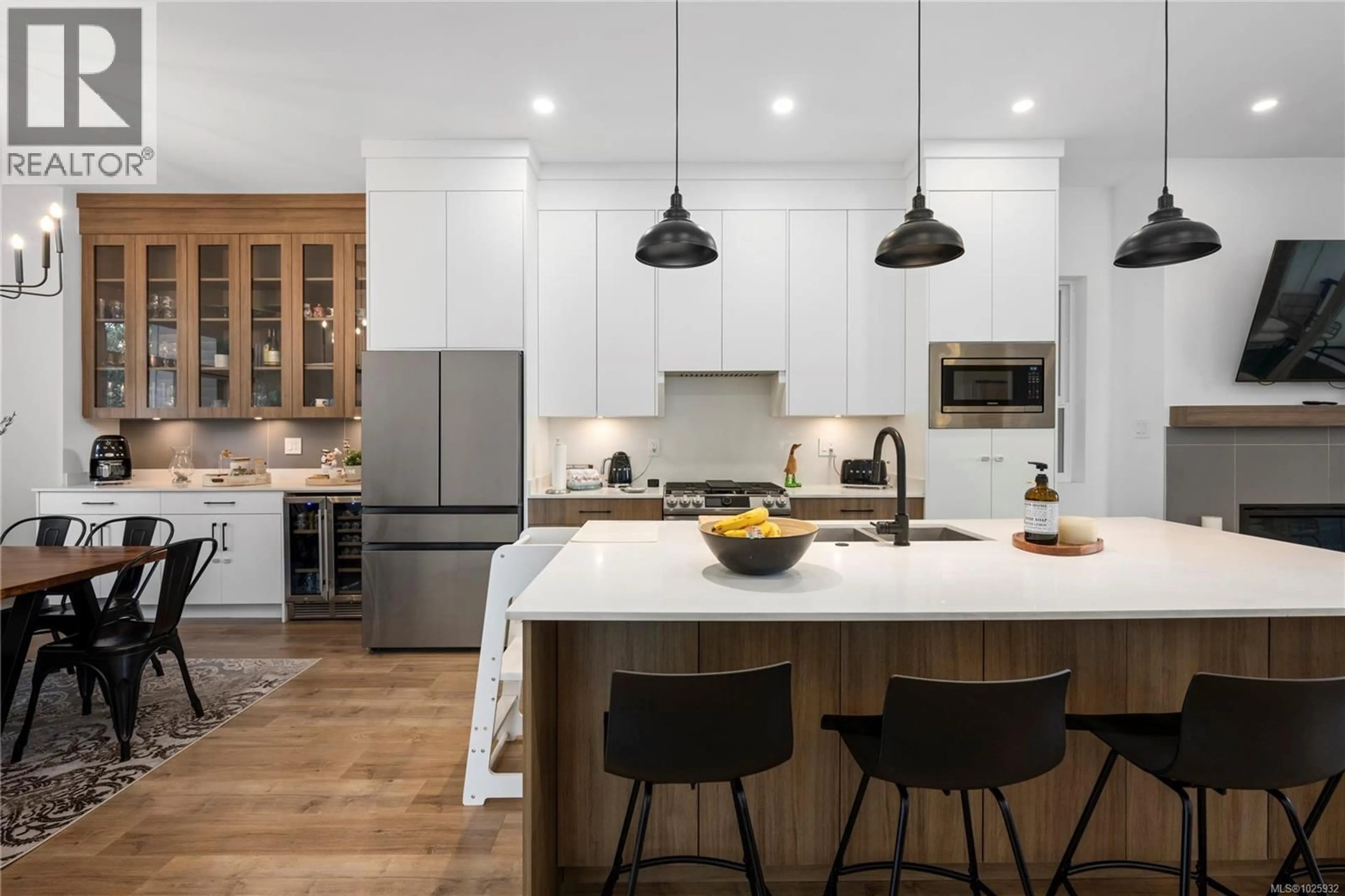 Open concept kitchen, unknown for 984 HARBOUR VIEW STREET, Nanaimo British Columbia V9R4V3