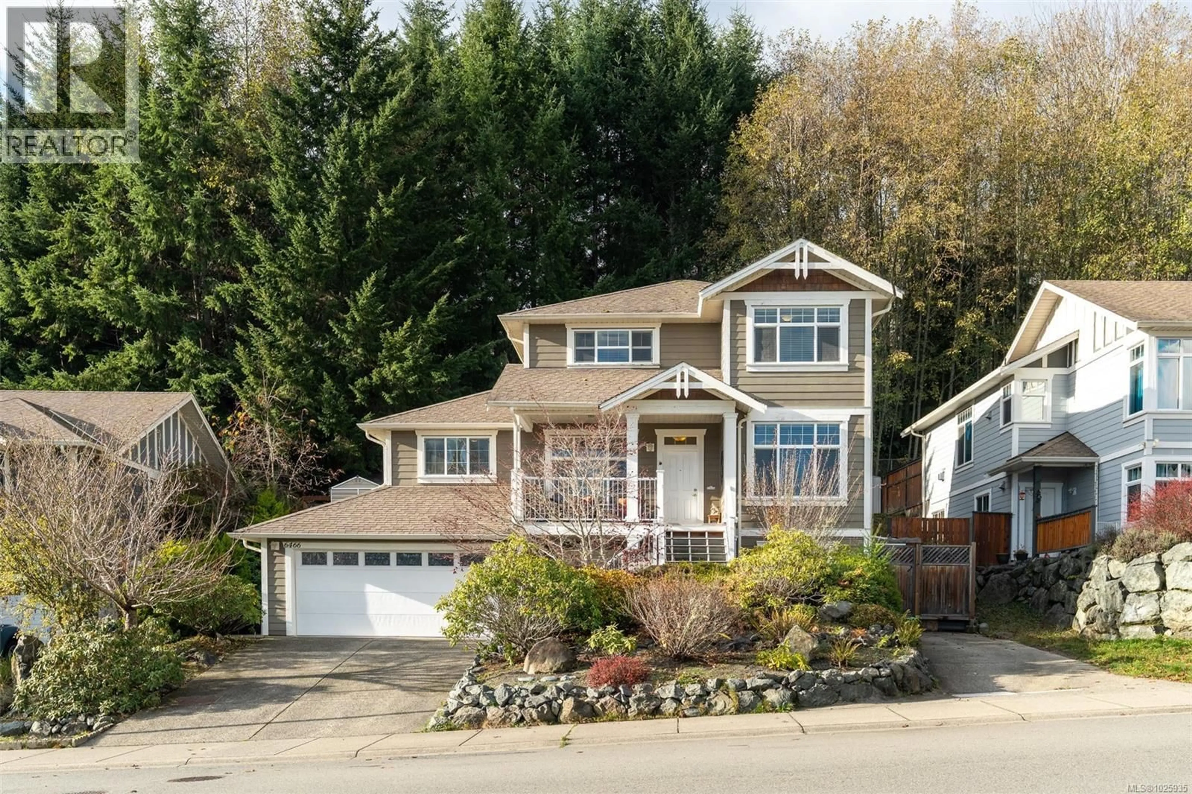Home with vinyl exterior material, street for 6466 WILLOWPARK WAY, Sooke British Columbia V9Z0Y5