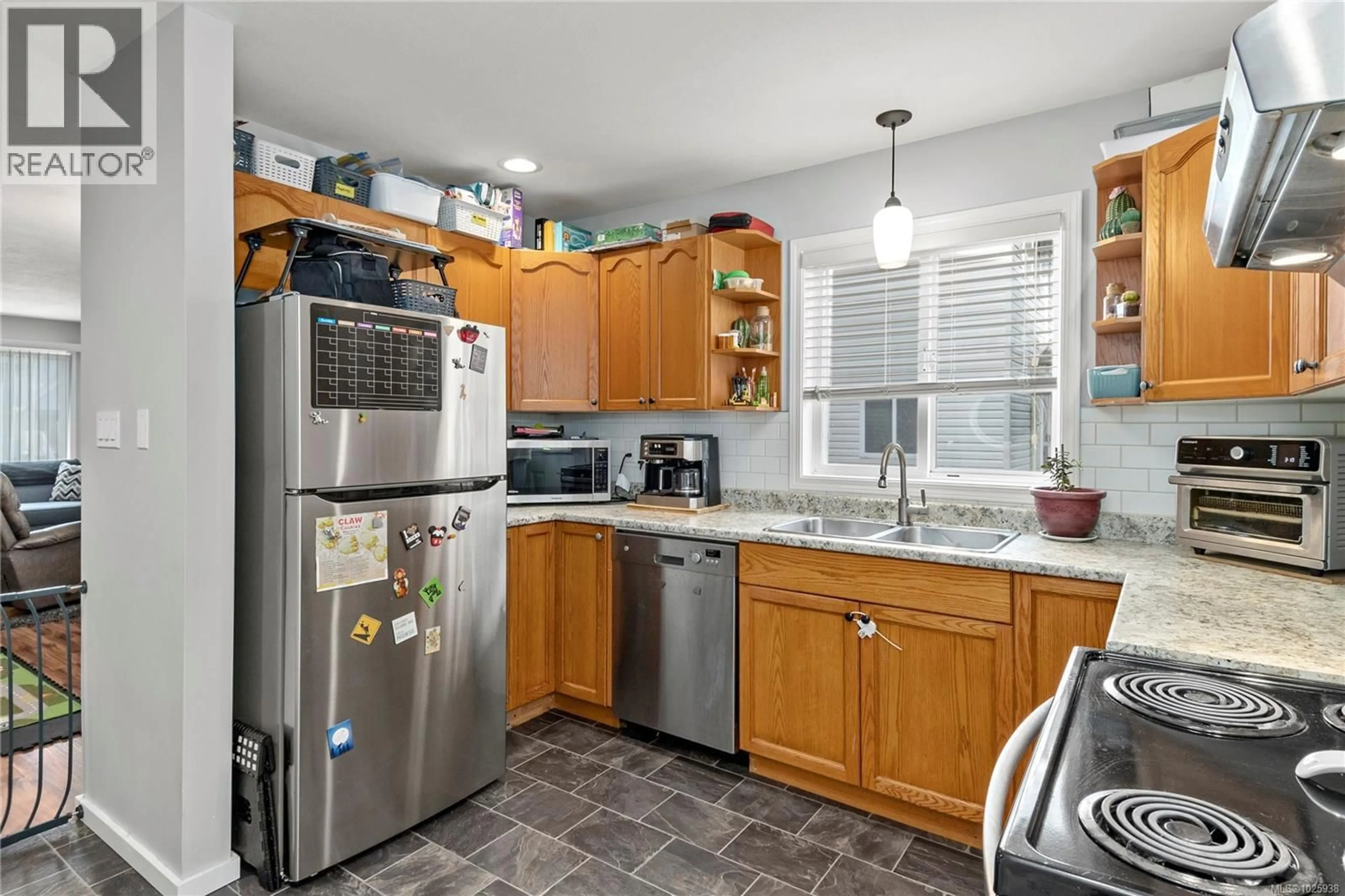 Standard kitchen, ceramic/tile floor for A - 2320 EMBLETON CRESCENT, Courtenay British Columbia V9N8W9