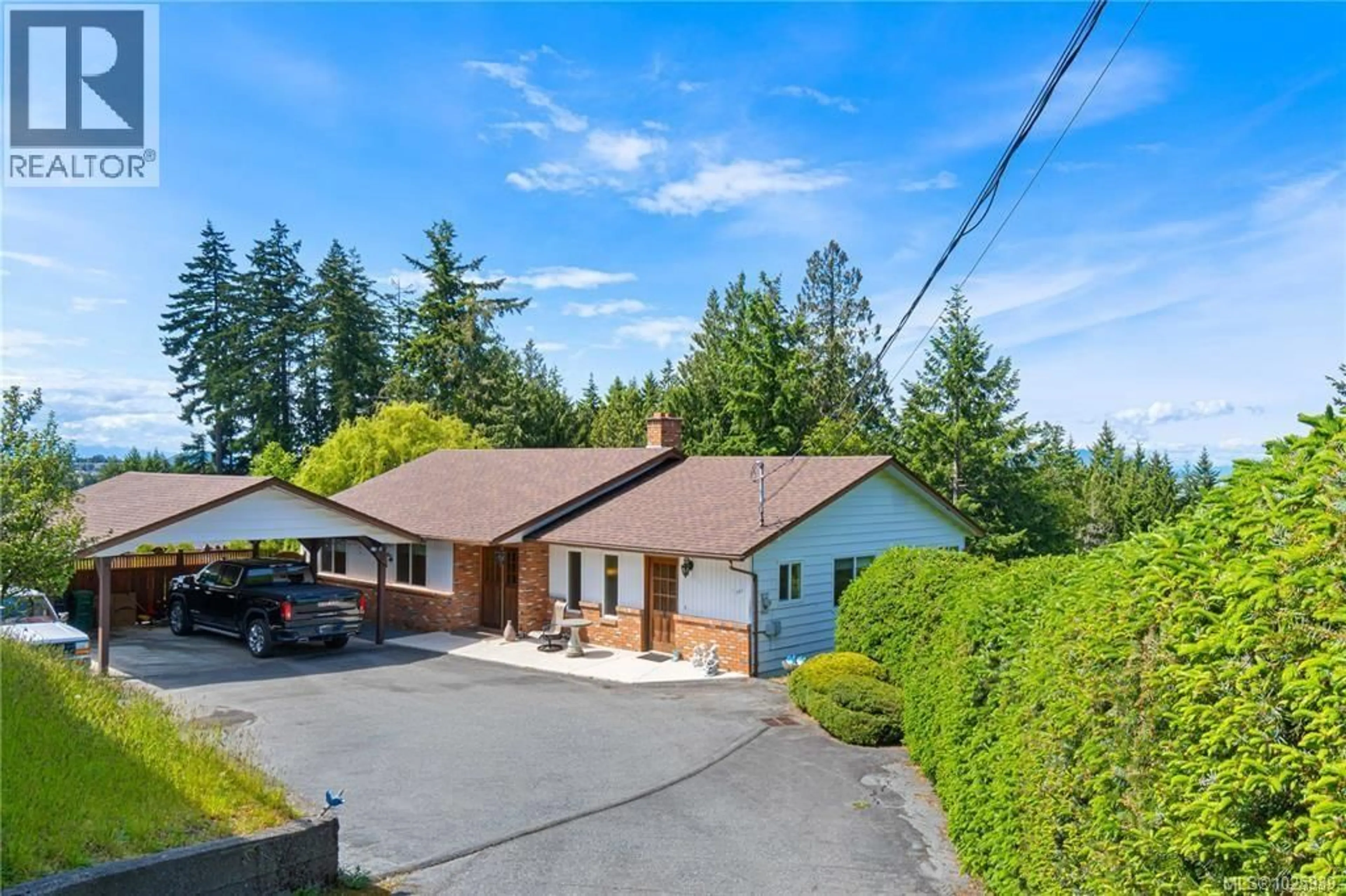 A pic from outside/outdoor area/front of a property/back of a property/a pic from drone, street for 161 BONAVISTA PLACE, Nanaimo British Columbia V9T5N4