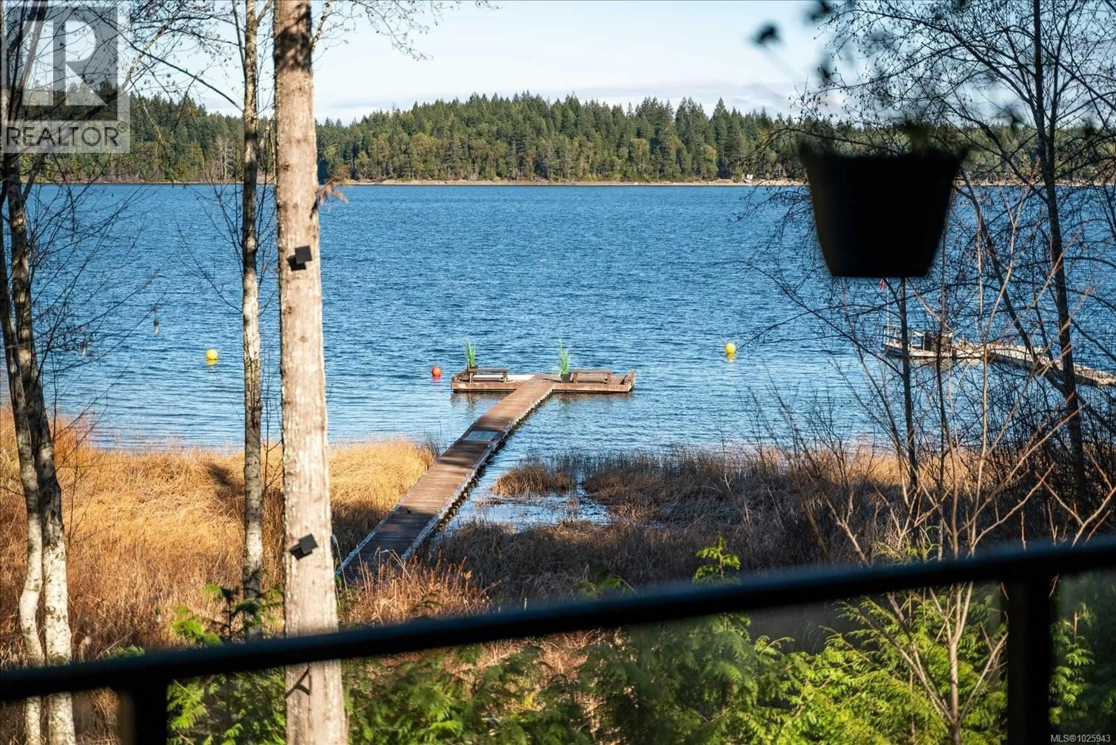 Patio, water/lake/river/ocean view for 2376 SHADY LANE, Qualicum Beach British Columbia V9K2L7