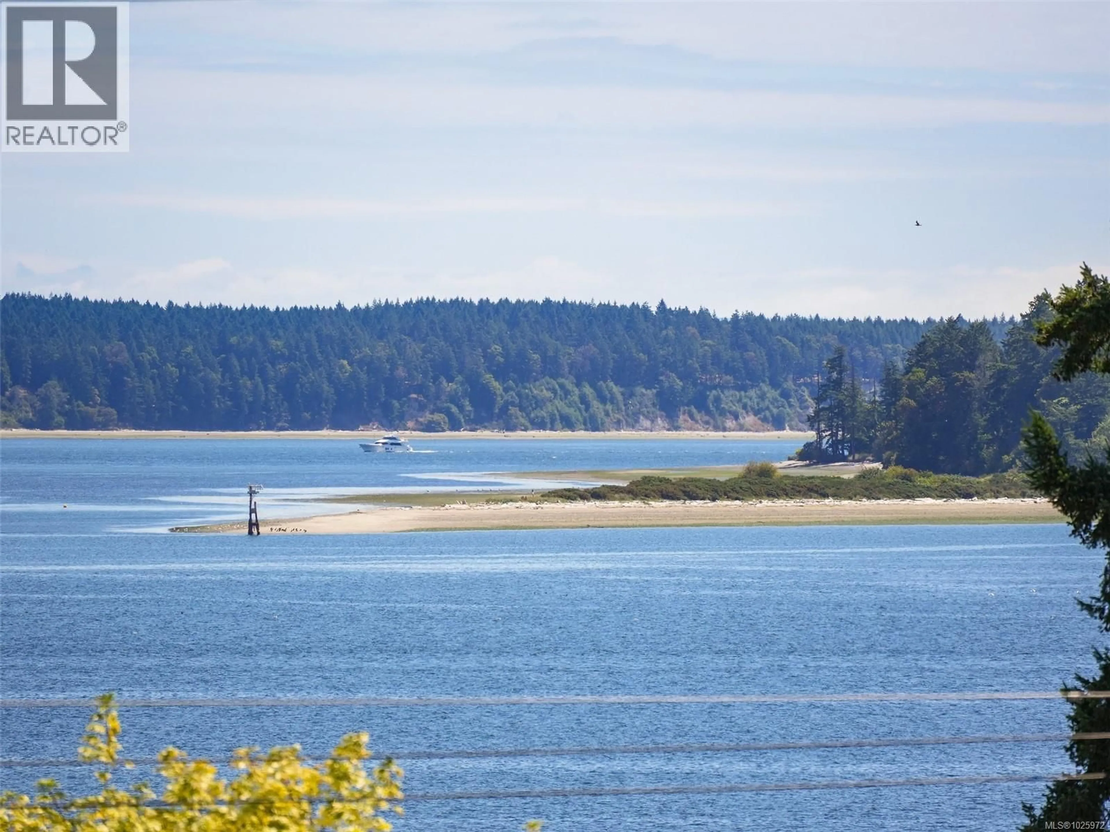 Blurry image for 8626 LOCHSIDE DRIVE, North Saanich British Columbia V8L1M7