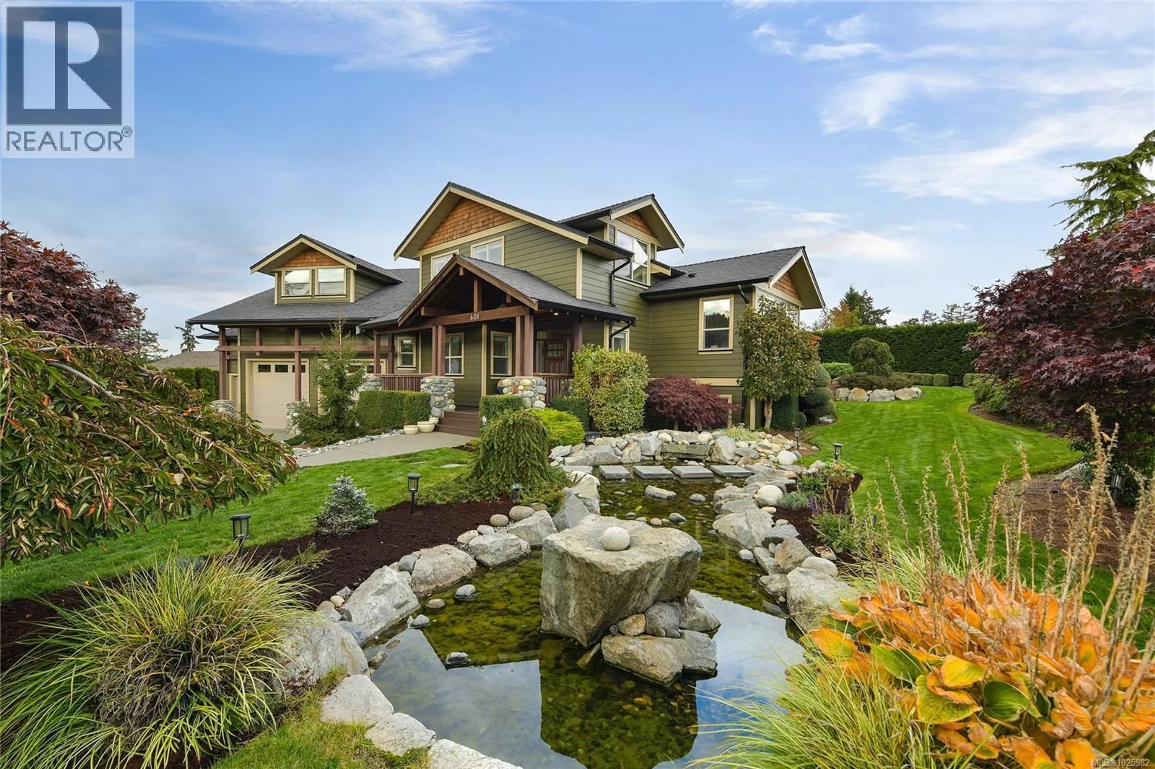 Patio, water/lake/river/ocean view for 601 SENTINEL DRIVE, Mill Bay British Columbia V0R2P4