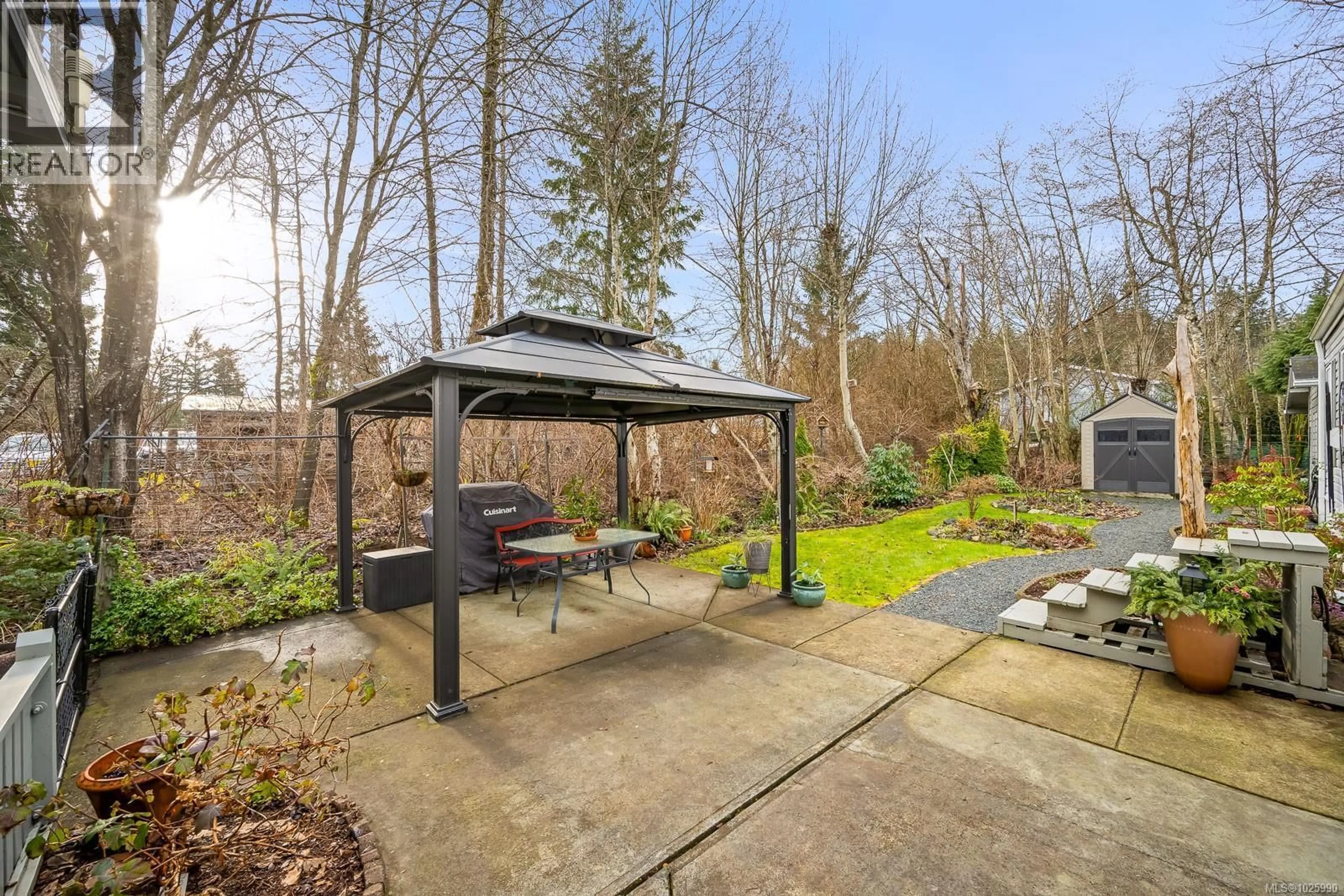 Patio, forest/trees view for 16 - 2140 20TH STREET, Courtenay British Columbia V9N2G6