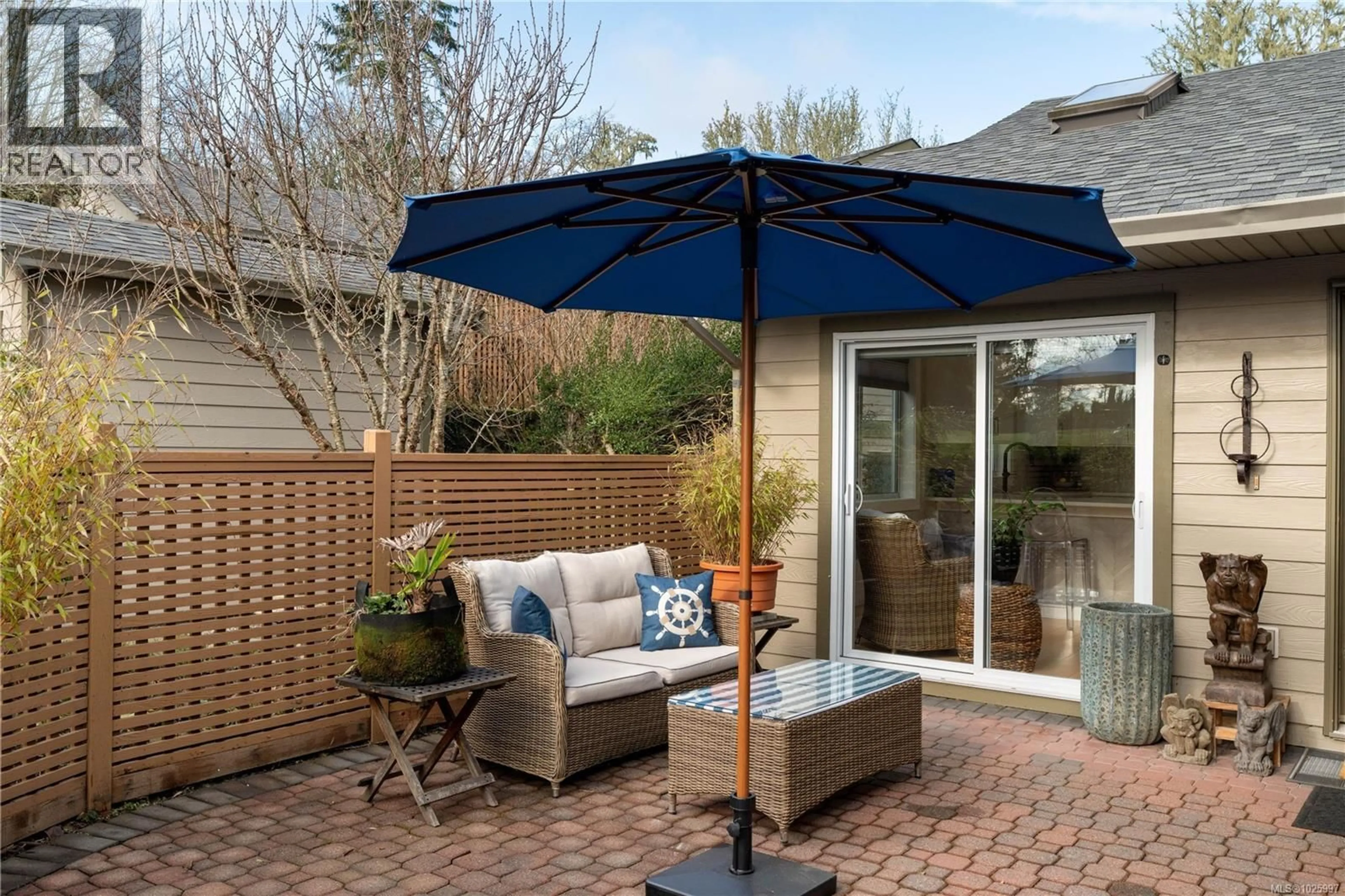 Patio, street for 25 - 2190 DRENNAN STREET, Sooke British Columbia V9Z1J4