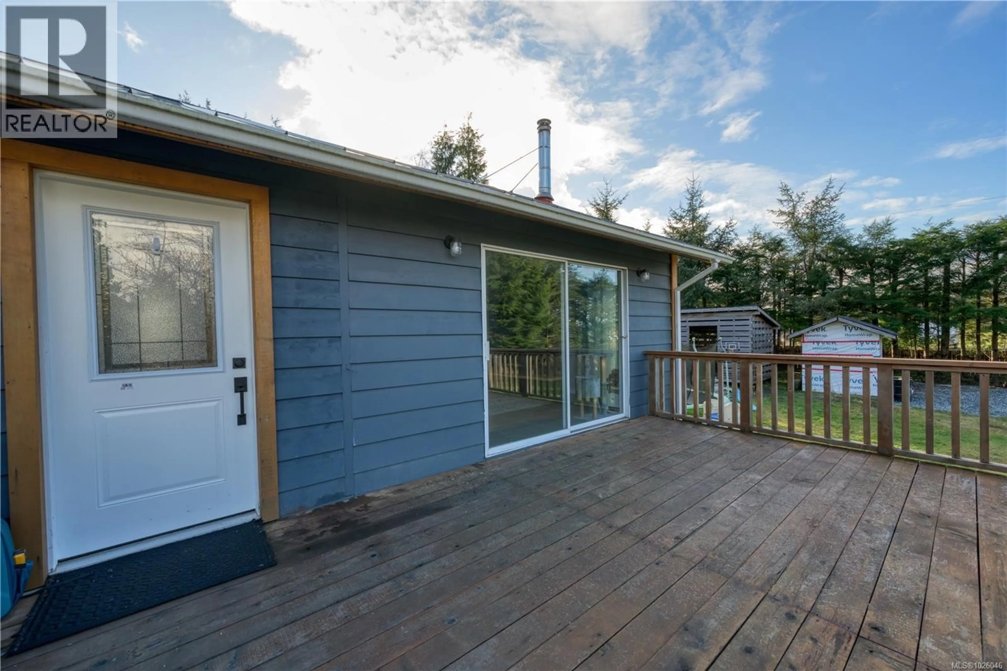 Patio, street for 1004 JEKYLL ROAD, Hyde Creek British Columbia V0N2R0