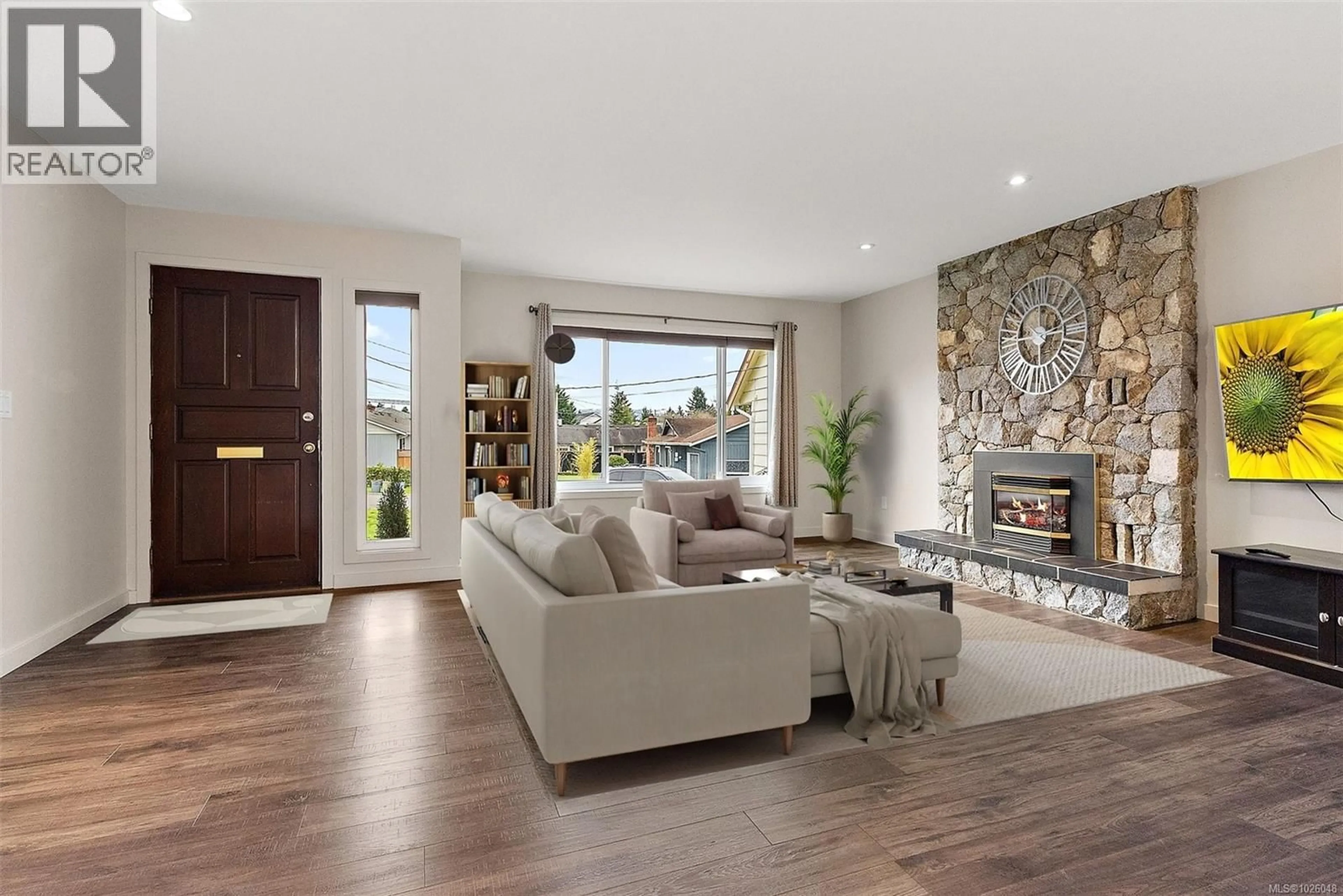 Living room with furniture, unknown for 10411 FINCH PLACE, Sidney British Columbia V8L4P7