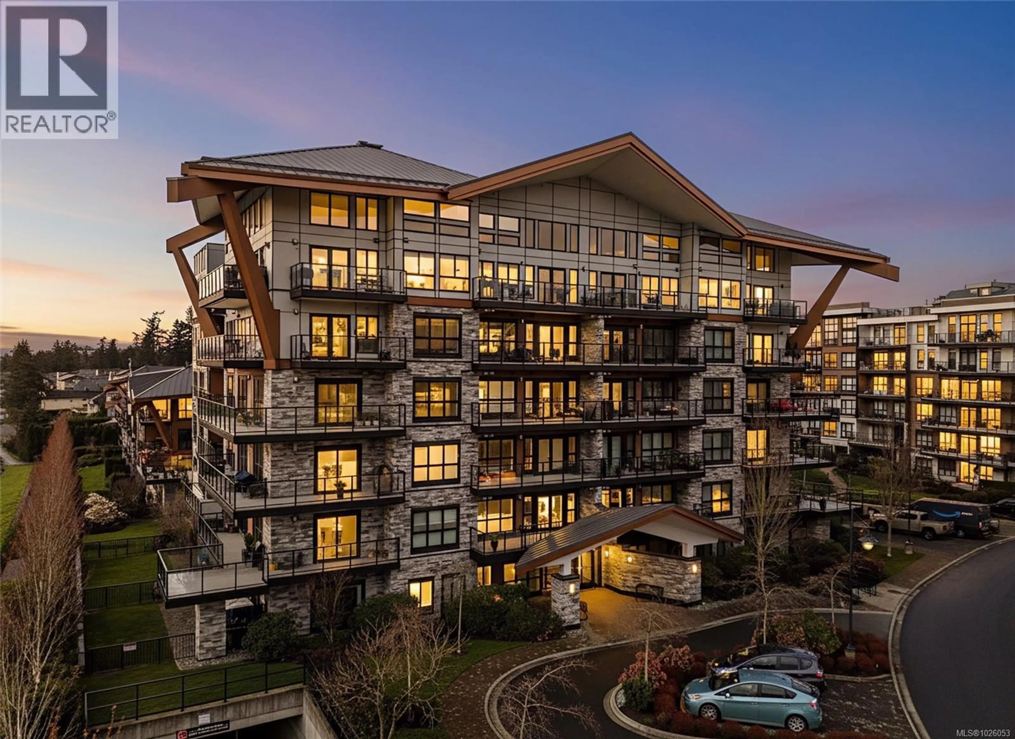 Unknown for 301 - 747 TRAVINO LANE, Saanich British Columbia V8Z0E4