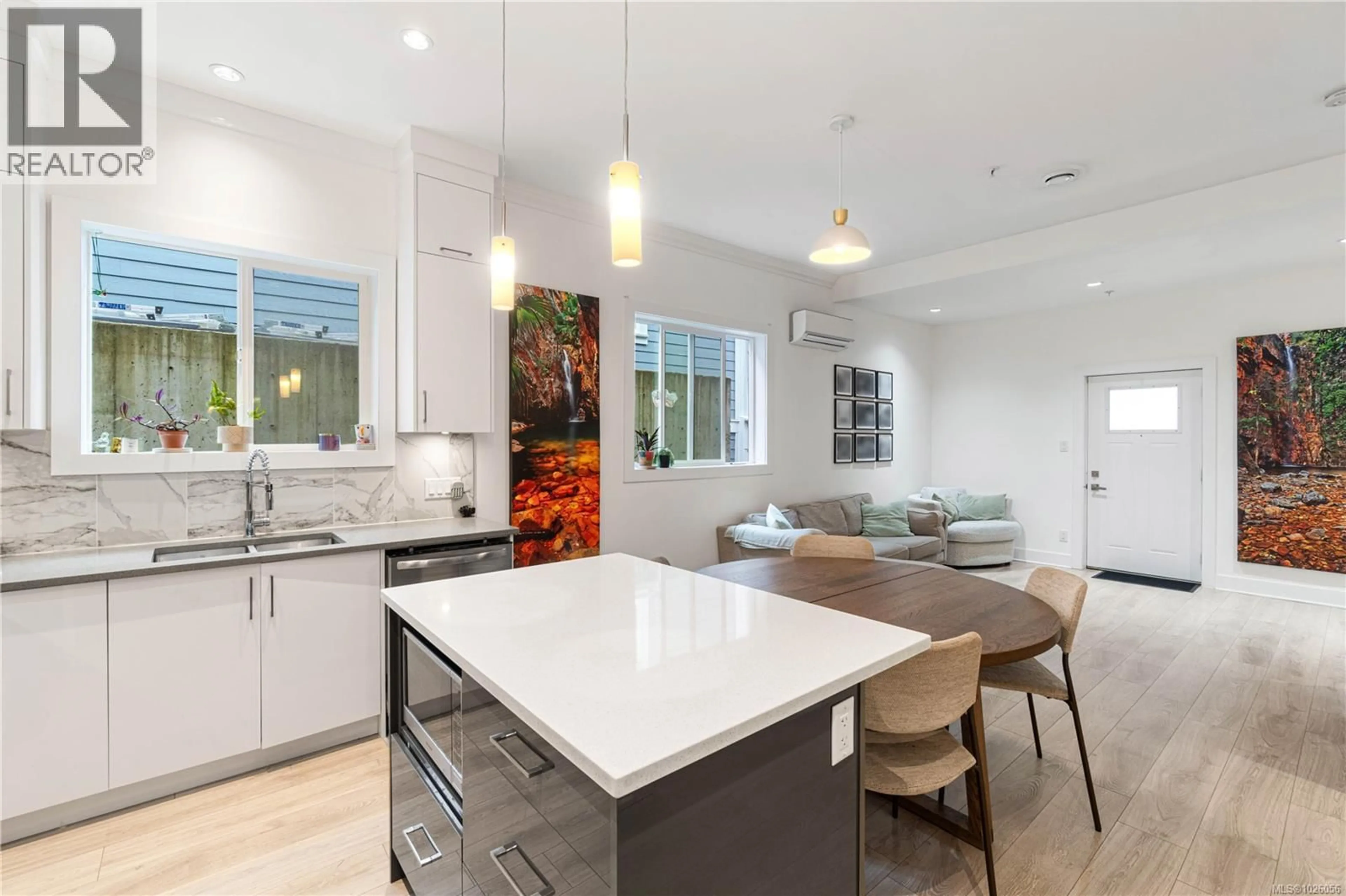 Open concept kitchen, ceramic/tile floor for 3365 BARRINGTON ROAD, Nanaimo British Columbia V9T5R5