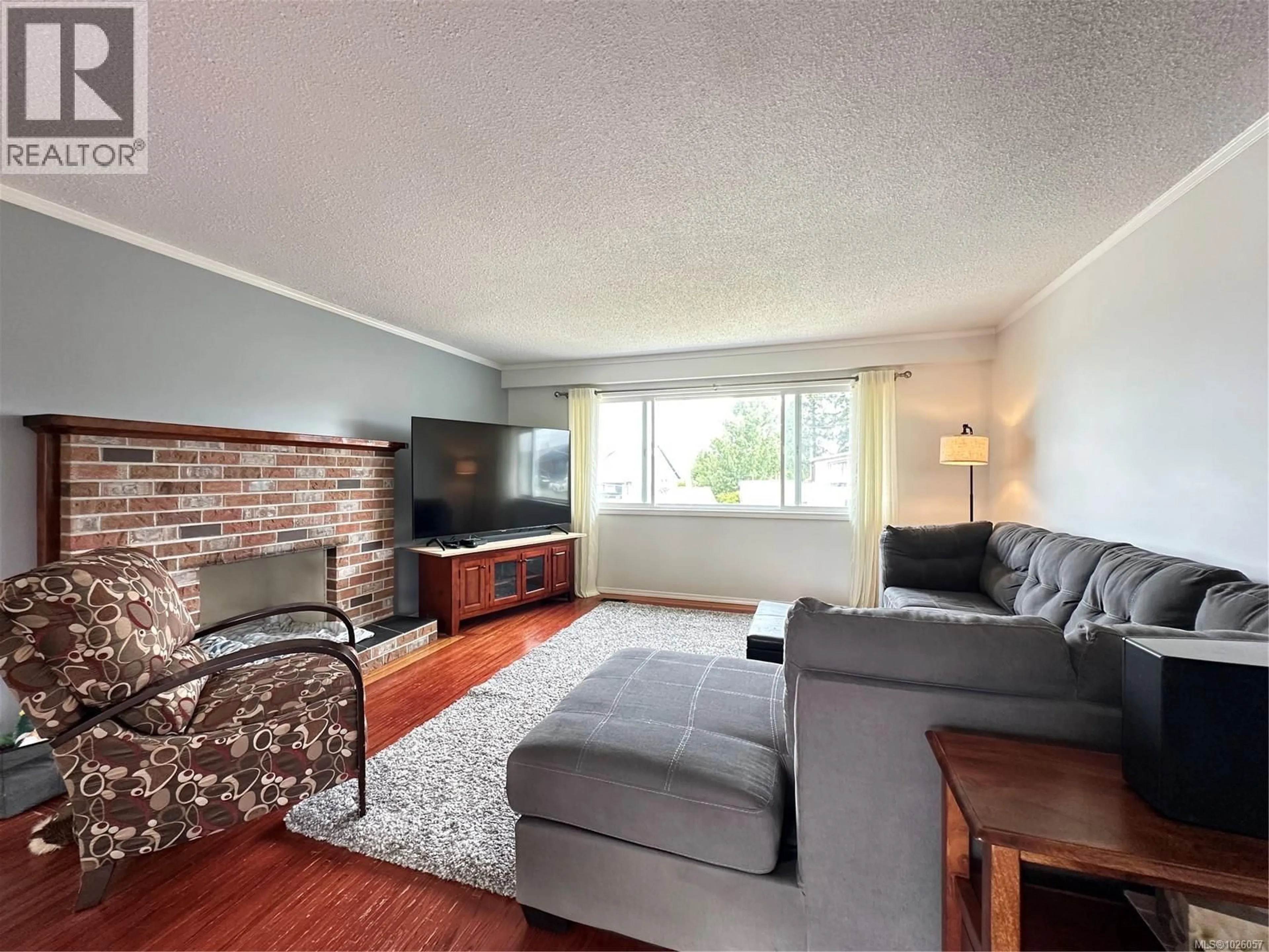 Living room with furniture, unknown for 2365 CATALA PLACE, Port McNeill British Columbia V0N2R0