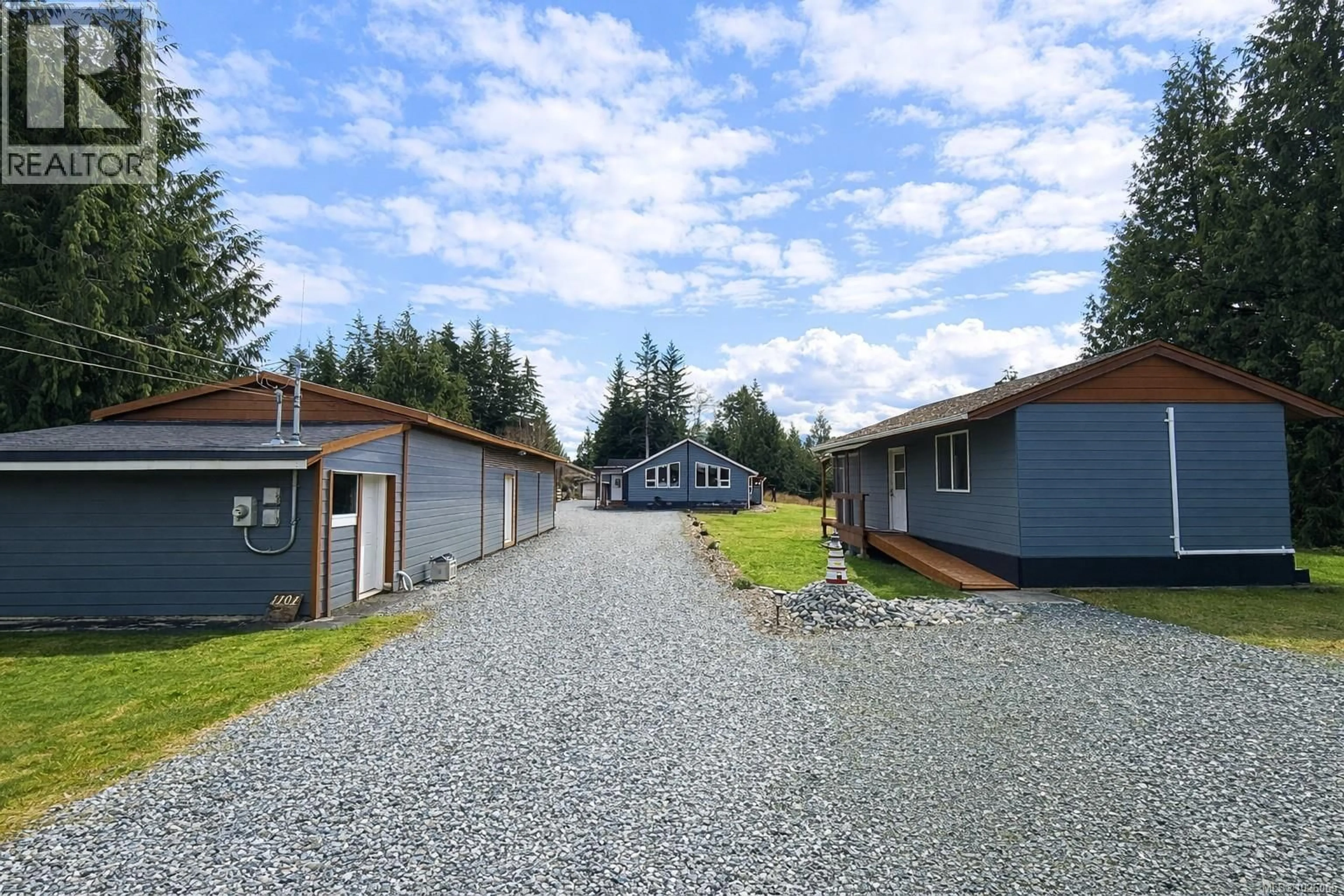 A pic from outside/outdoor area/front of a property/back of a property/a pic from drone, street for 1101 EWEN ROAD, Hyde Creek British Columbia V0N2R0