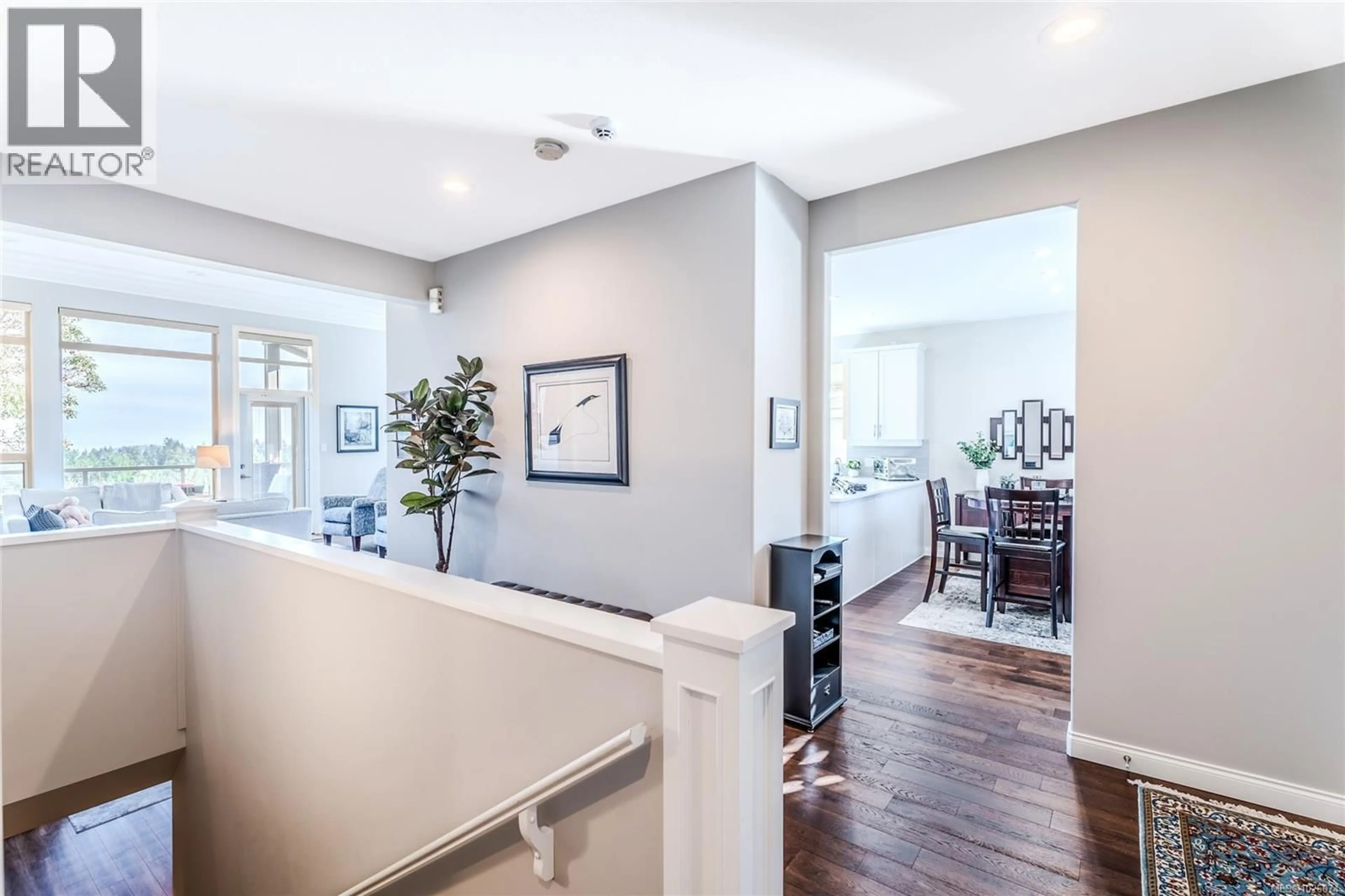 Indoor entryway for 2418 GREENRIDGE CRESCENT, Nanoose Bay British Columbia V9P9K9