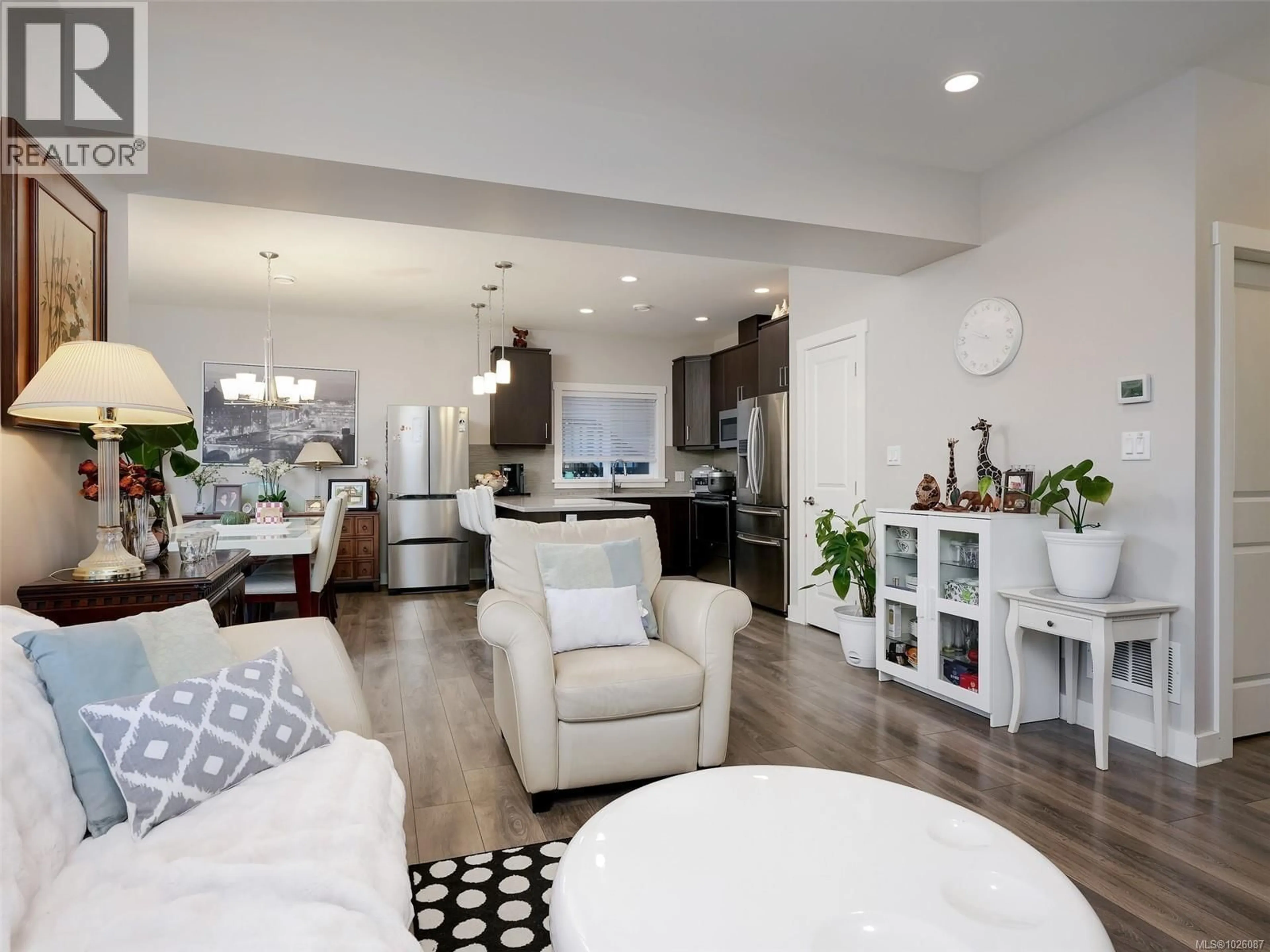 Living room with furniture, unknown for 1326 BOMBARDIER CRESCENT, Langford British Columbia V9B0R2