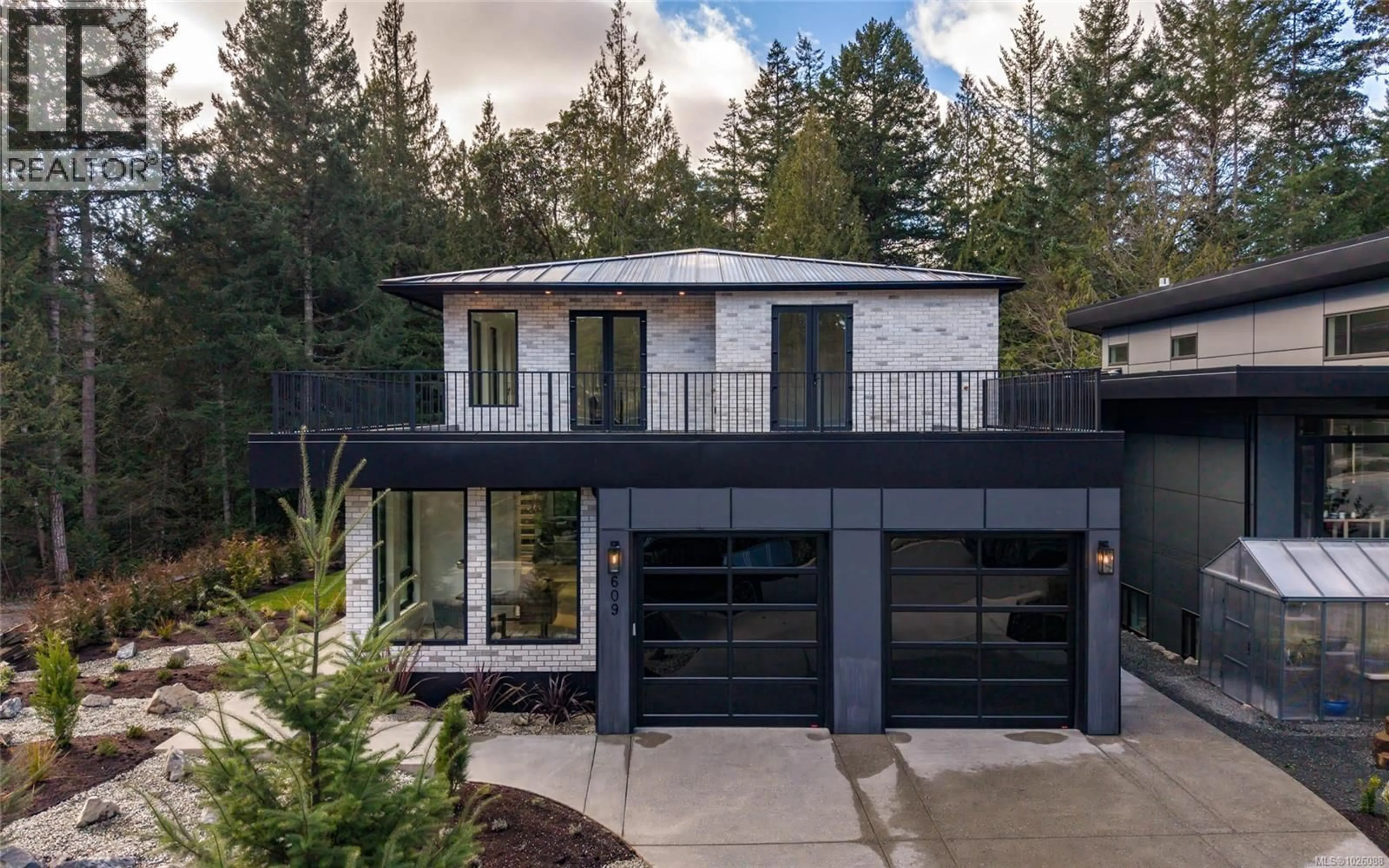 Home with brick exterior material, street for 609 MEDALIST AVENUE, Colwood British Columbia V9C0R7