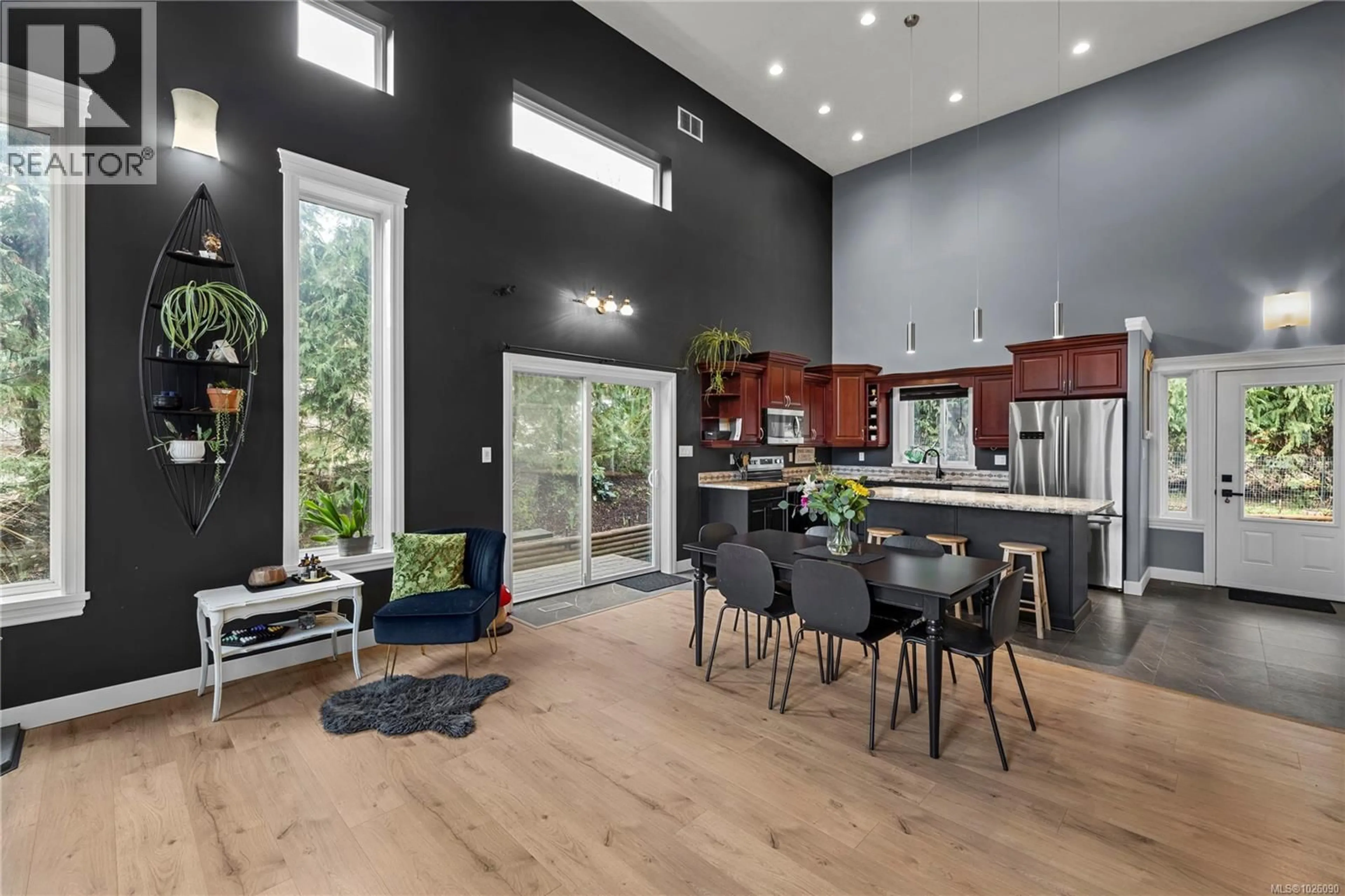 Open concept kitchen, wood/laminate floor for 1732 SPIRIT WAY, Qualicum Beach British Columbia V9K2S3